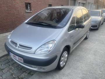 1.6i