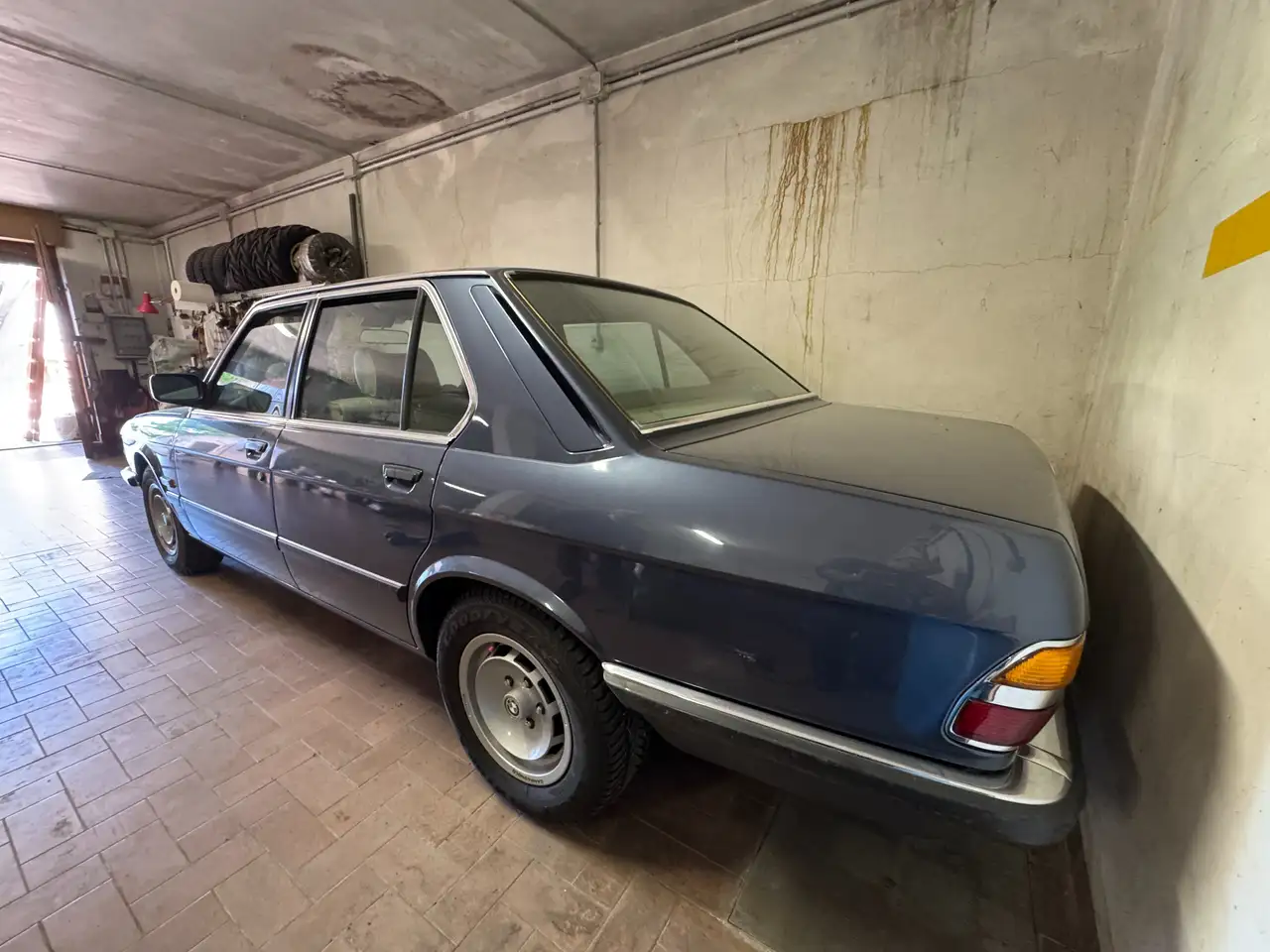 BMW 520i, foto 3