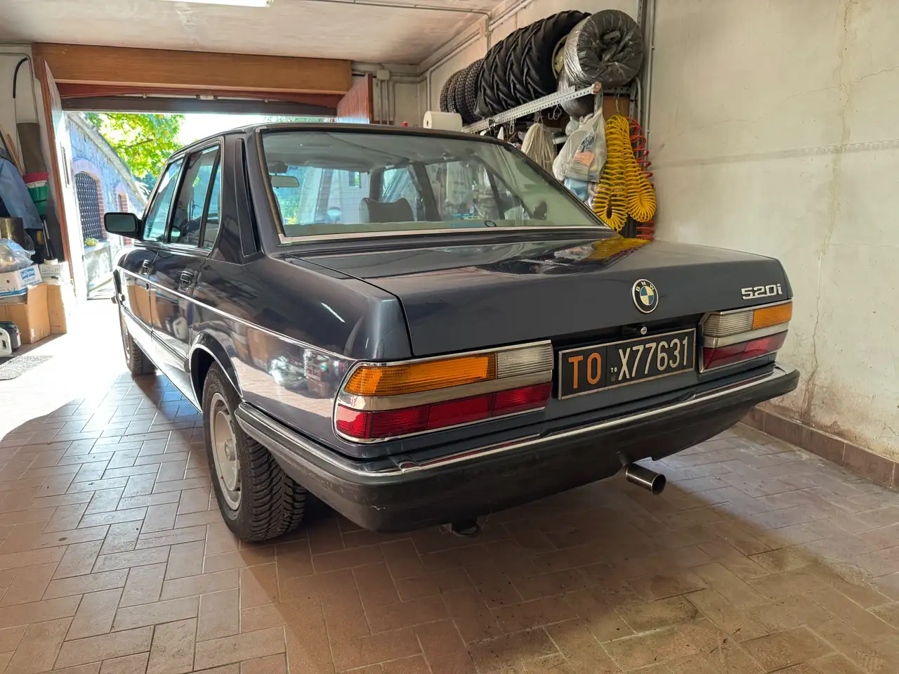 BMW 520i, foto 8