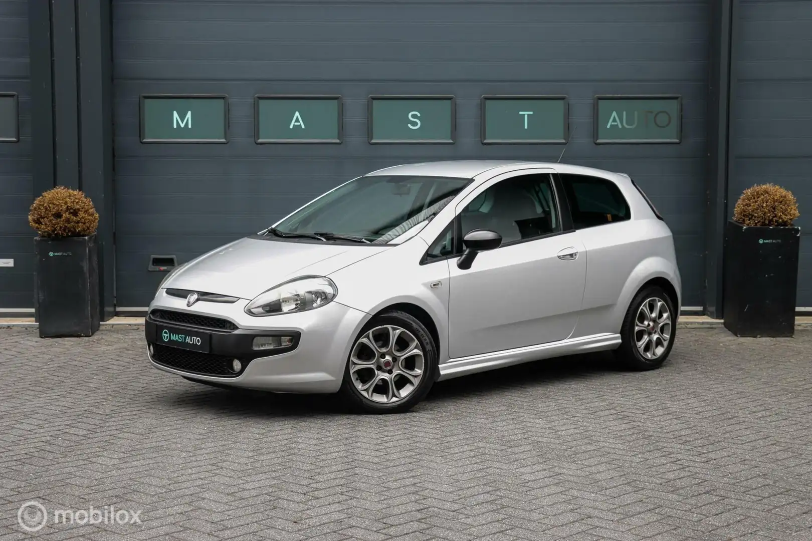 Fiat Punto Evo 1.4-16V Multiair Racing | Climate | NAP | Lichtmet Grijs - 1