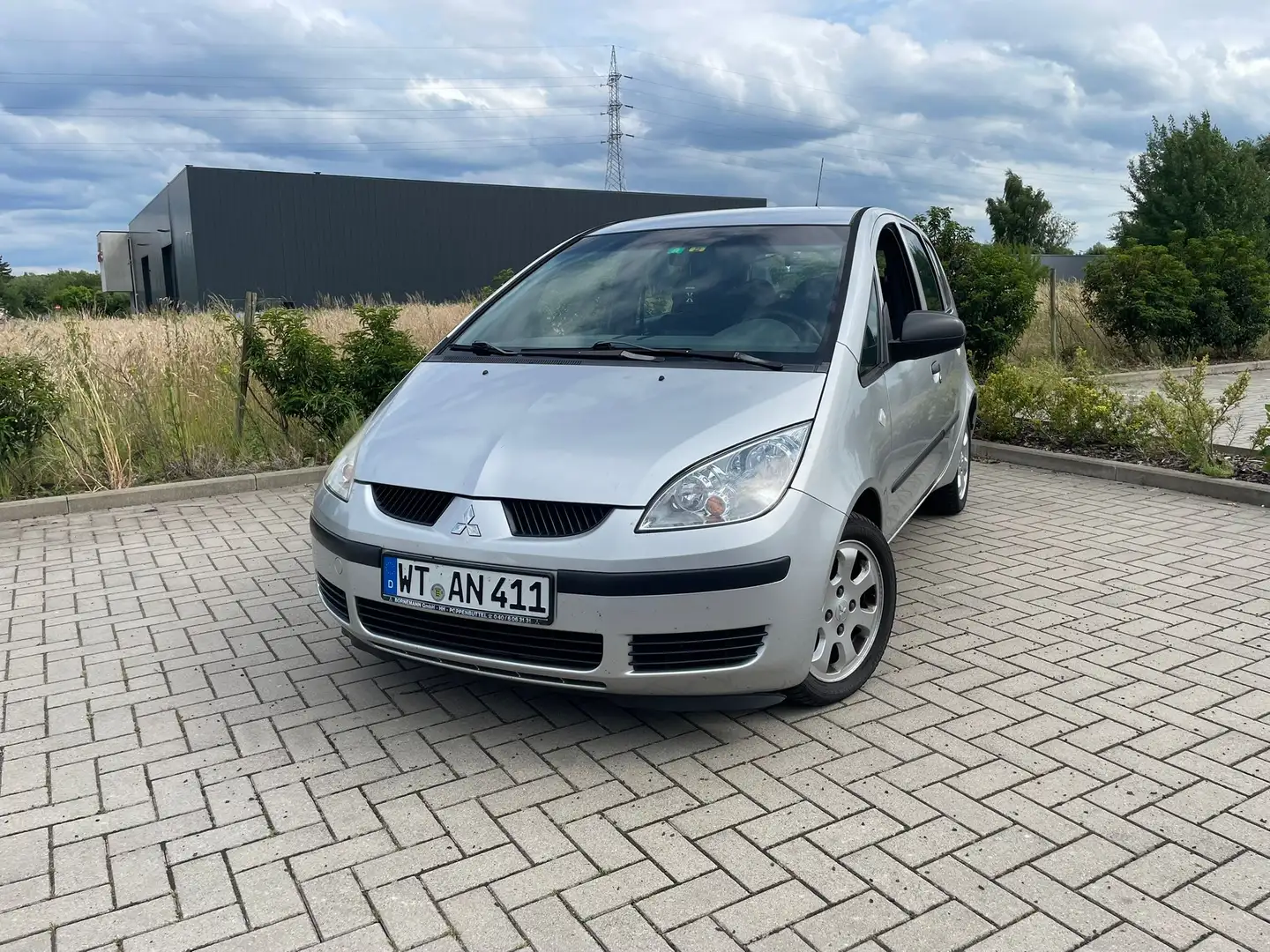 Mitsubishi Colt 1.3 Inform Edition Gold - 2