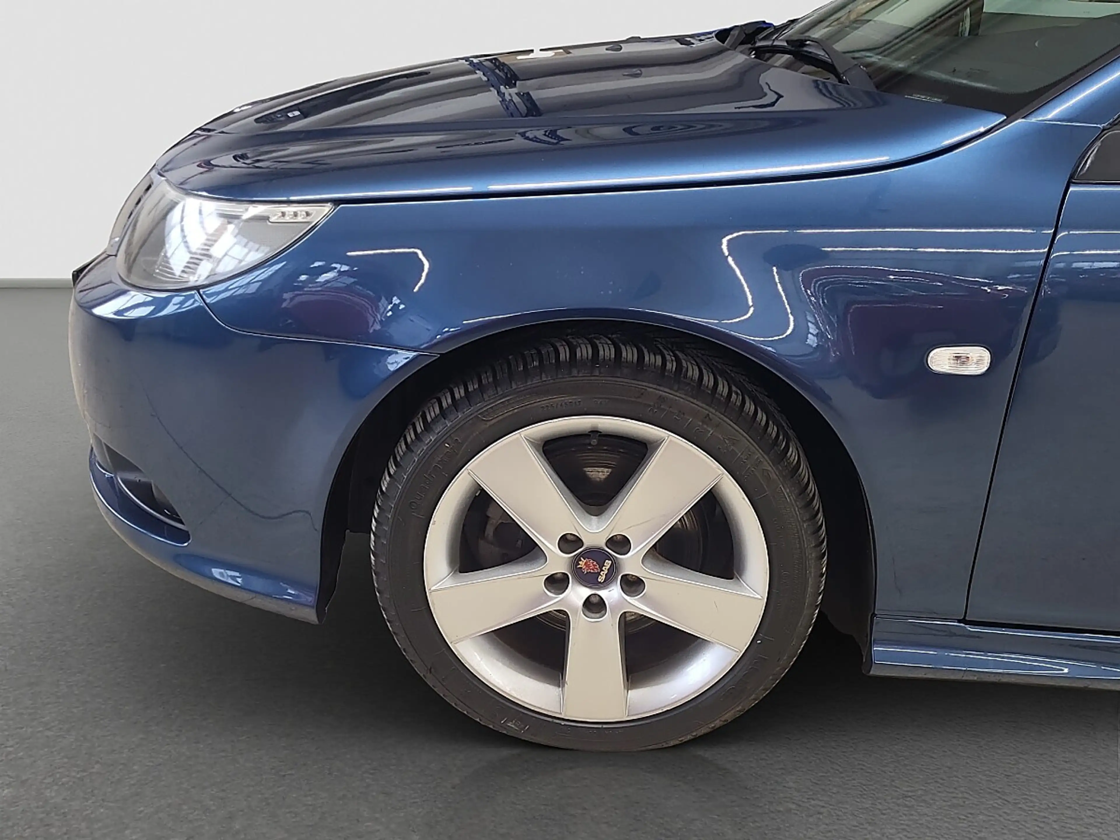 Saab 9-3 Aero Sport-Kombi 1,9 TTiD M6 — photo 5