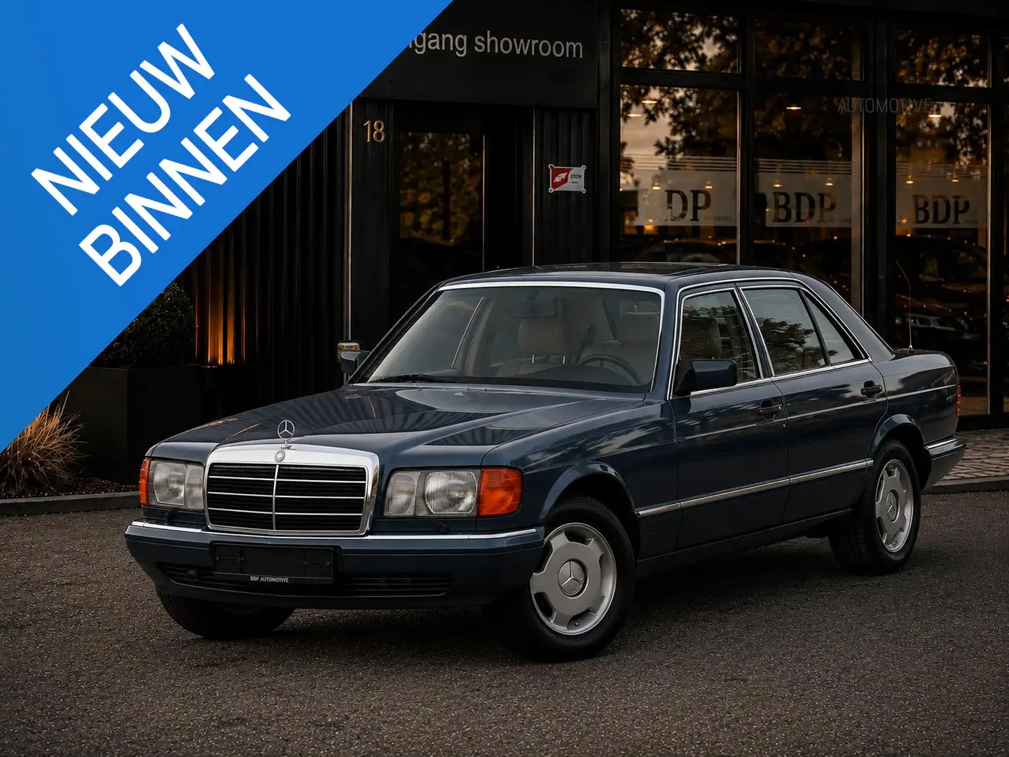 Mercedes-Benz 500 W126 SEL Blau - 1