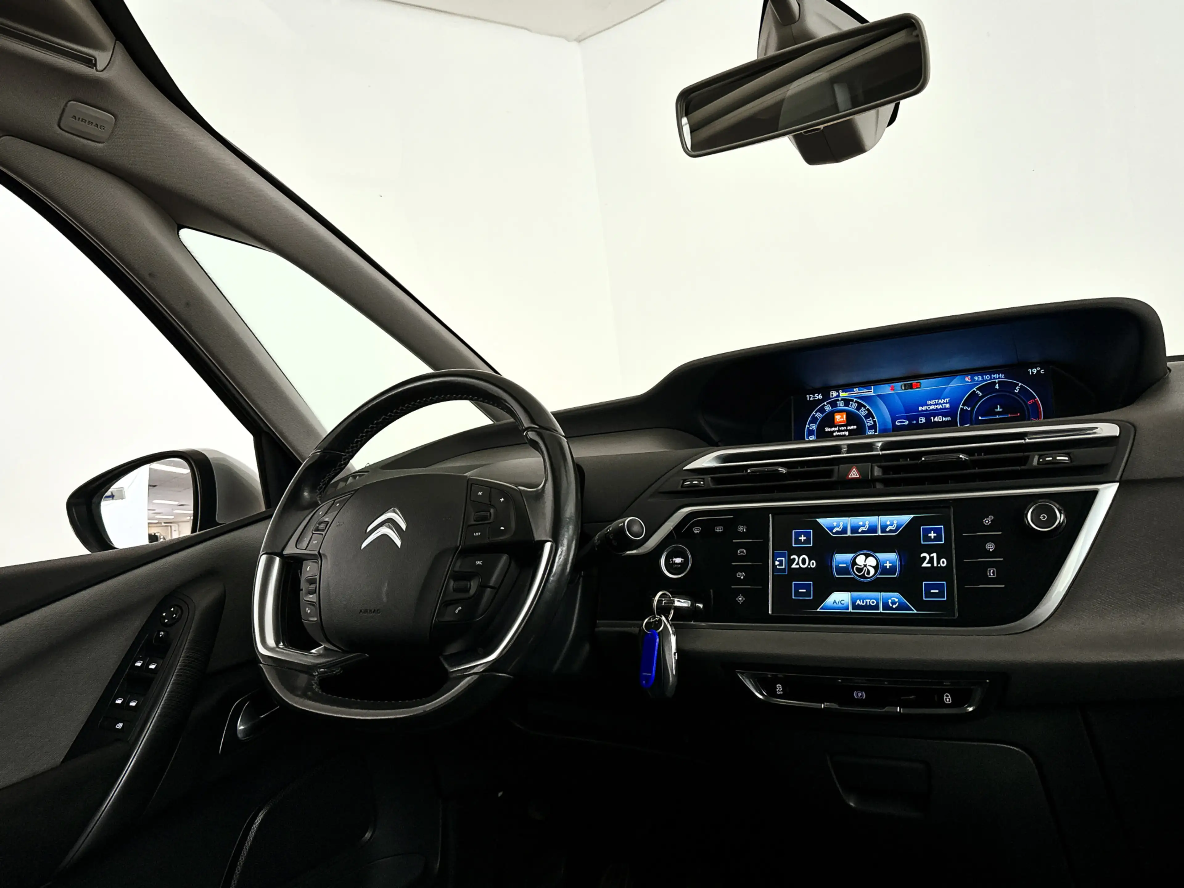 Citroen Grand C4 Picasso 1.6 THP Business | Park assist | Stoelverwarming | — photo 3