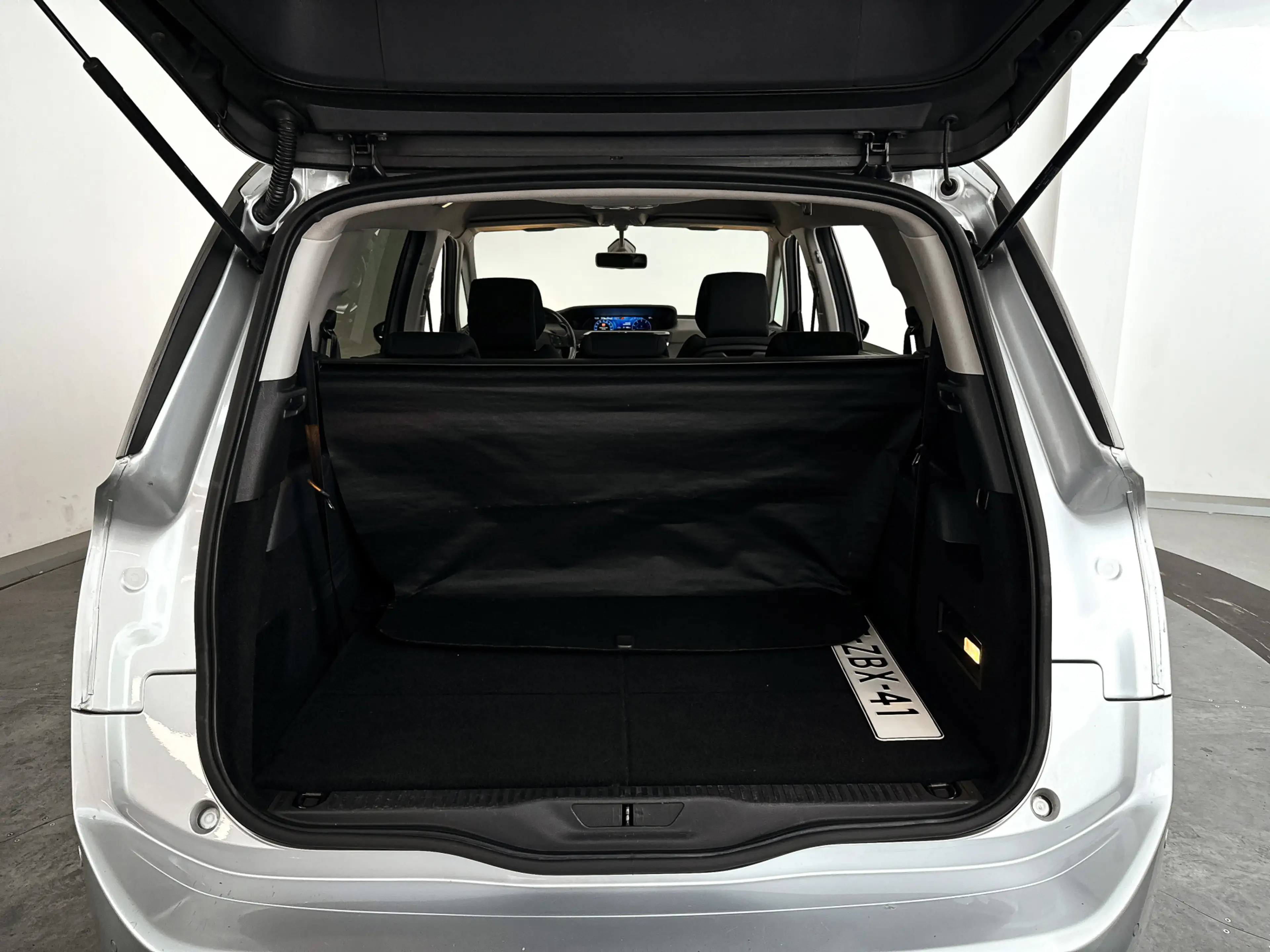 Citroen Grand C4 Picasso 1.6 THP Business | Park assist | Stoelverwarming | — photo 12