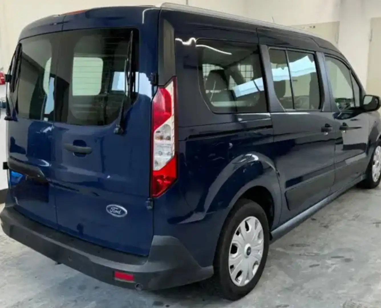 Ford Tourneo Connect 1.5 TDCi Passo Lungo 7 posti UNICOPROPRIETARIO! Blau - 2