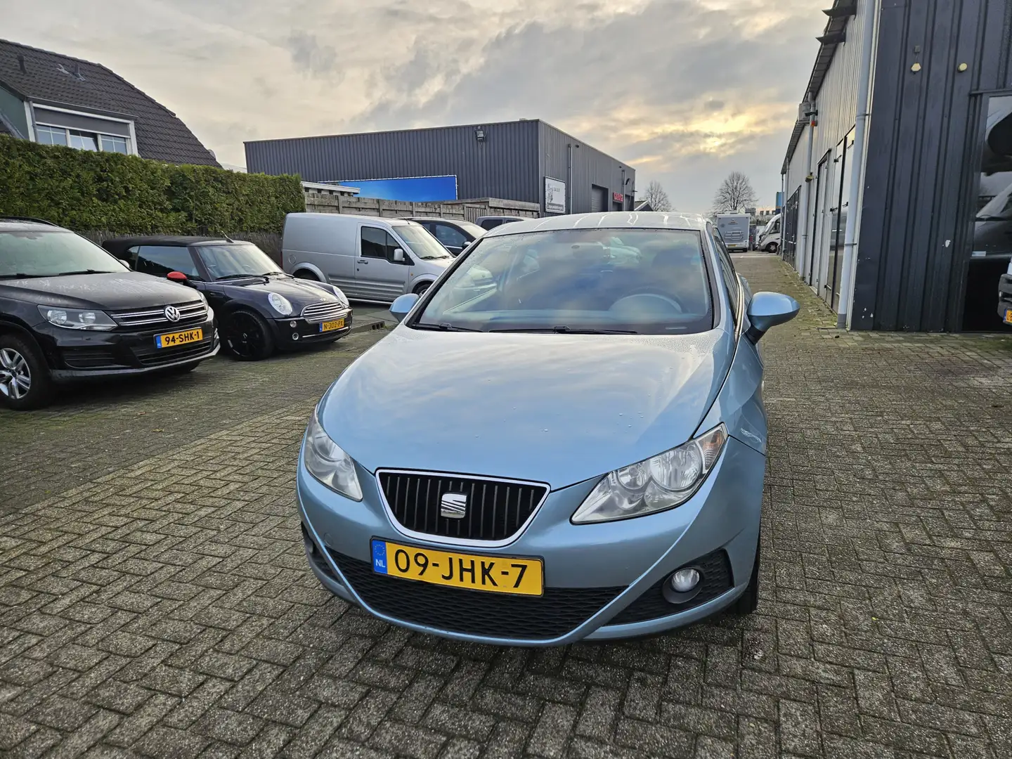 SEAT Ibiza SC 1.6 Stylance Blau - 2