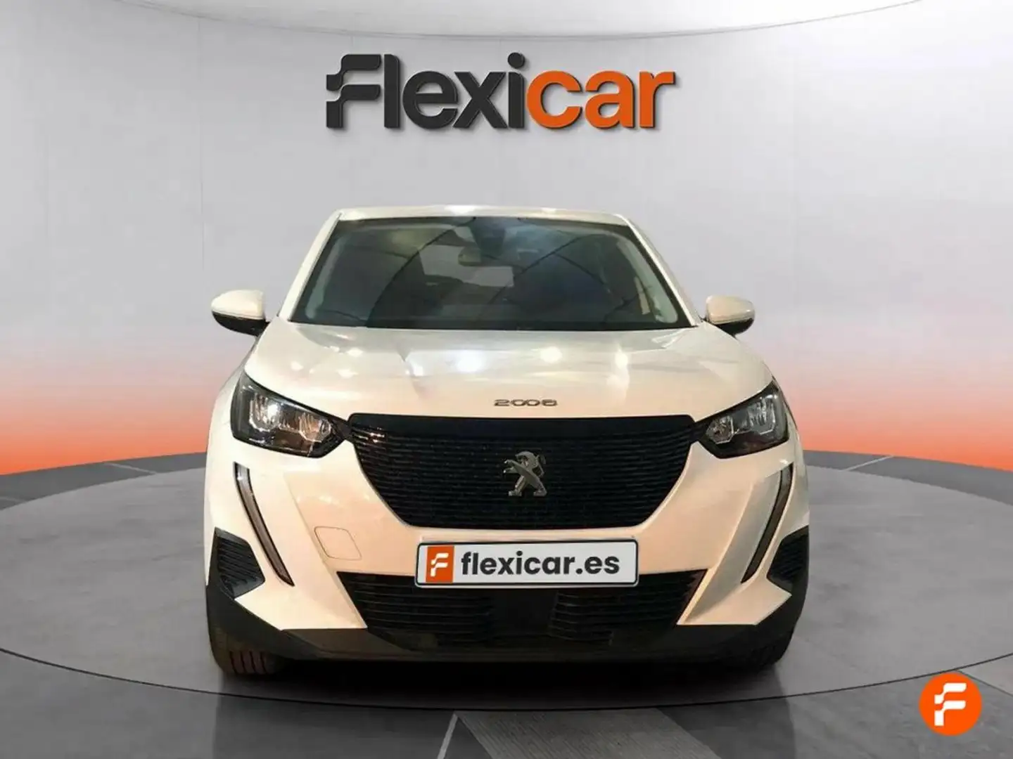 Peugeot 2008 1.2 PureTech S&S Active Pack 100 Geel - 2