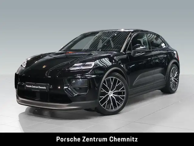 2026 Porsche Macan in Black for sale