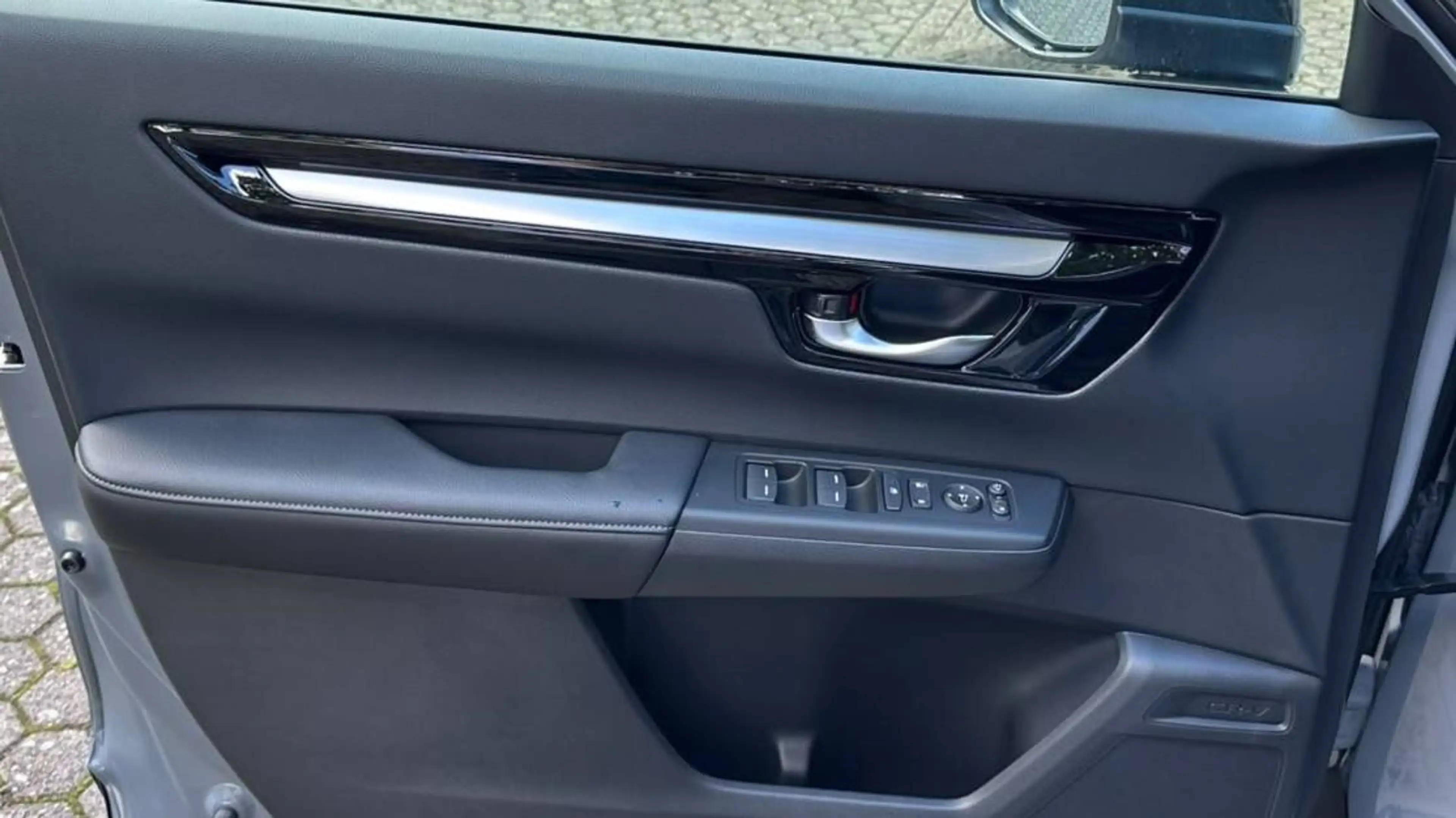 Honda CR-V e:HEV Elegance 2WD — photo 8