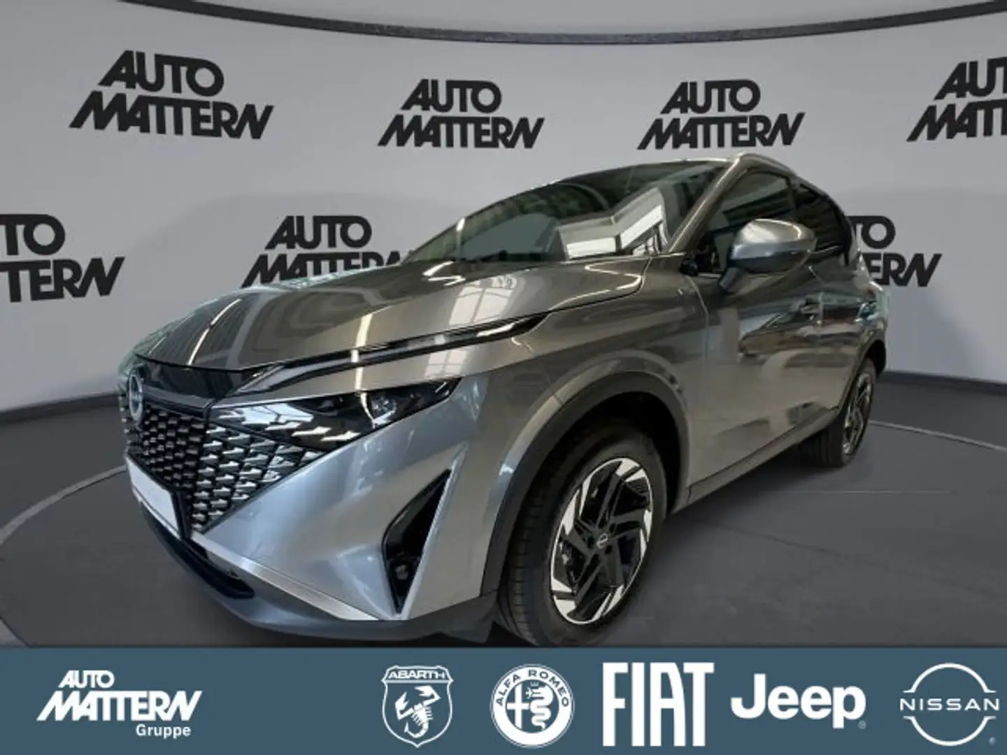 Nissan Qashqai N-Connecta PGD HUD SHZ BFS 360° Grijs - 1