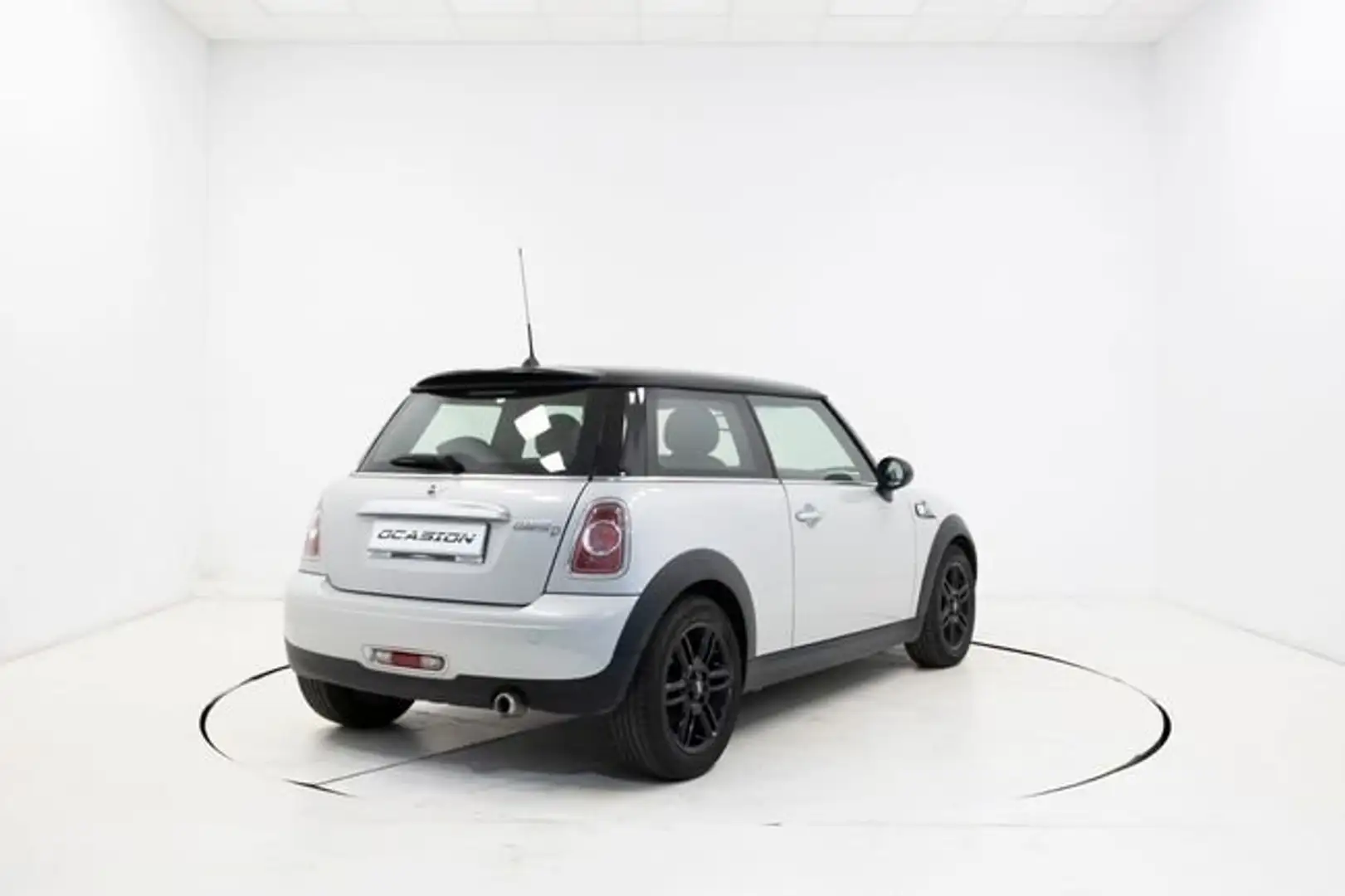 MINI Cooper 1.6 D 115 cv Grau - 2