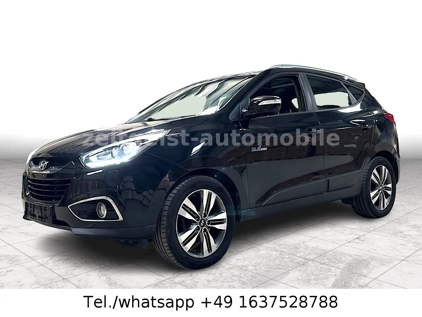 Hyundai iX35 1.7 CRDi*Leder*Xenon*2xSD*Keyless* Schwarz - 1