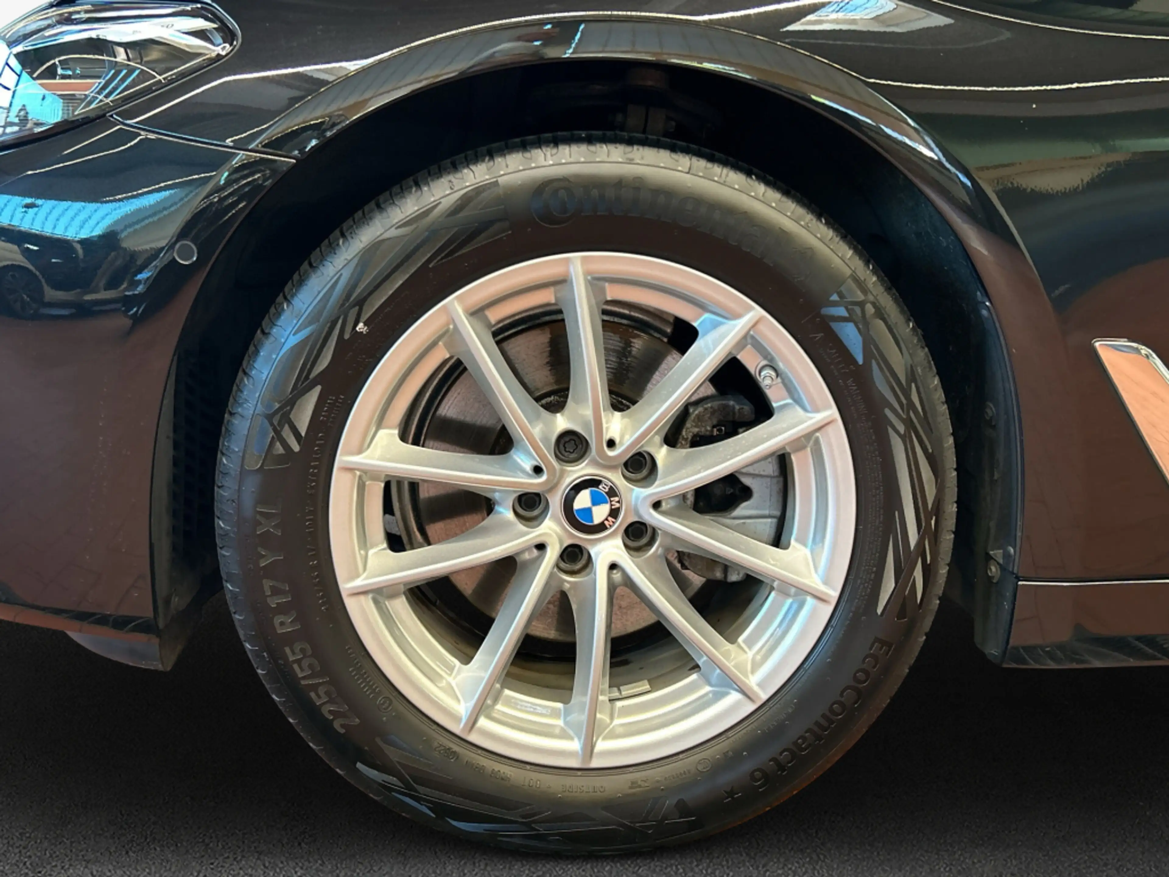 BMW 520 d Aut. Navi HiFi Lenk- und Sitzheizung — photo 8