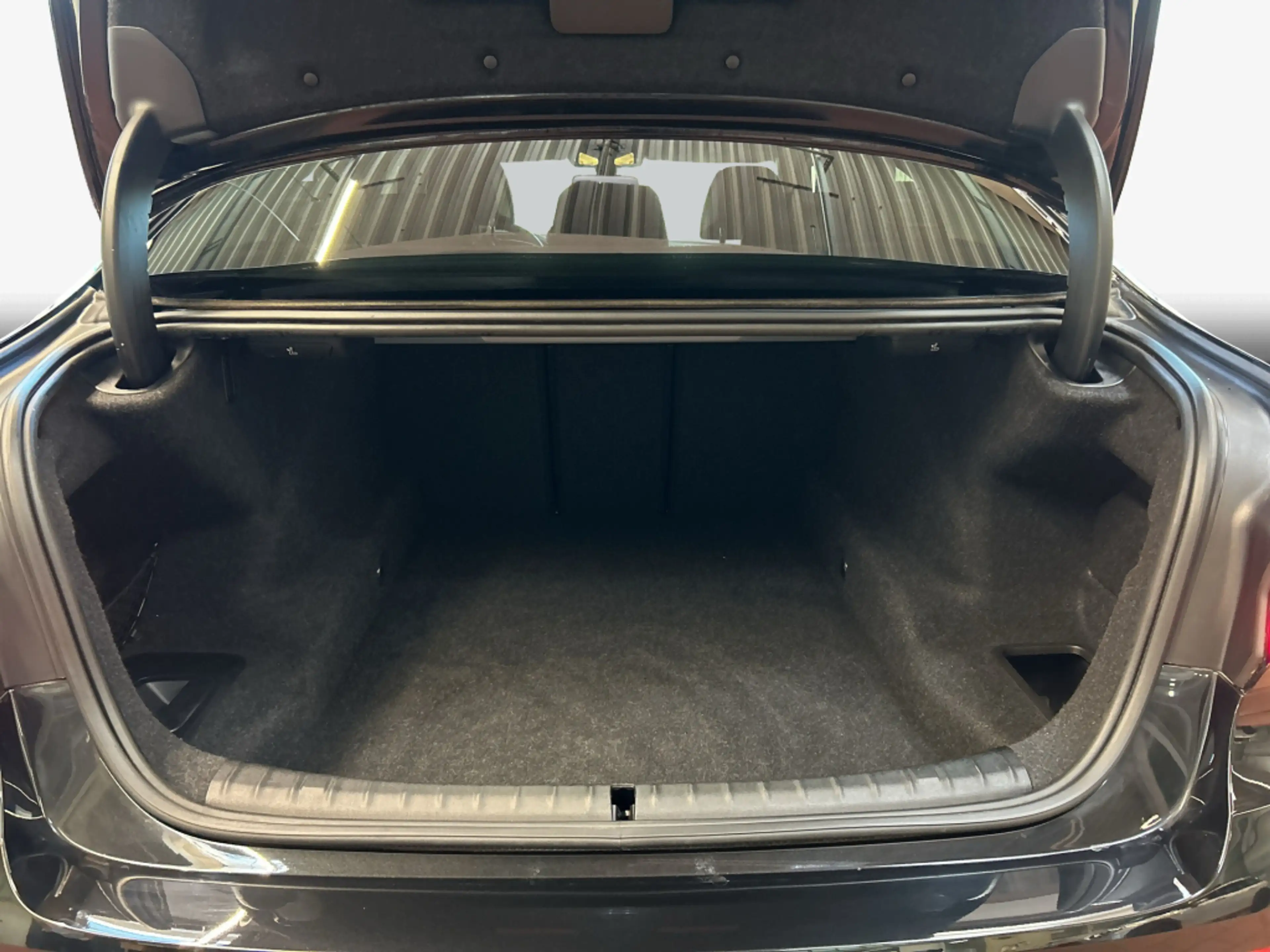 BMW 520 d Aut. Navi HiFi Lenk- und Sitzheizung — photo 9