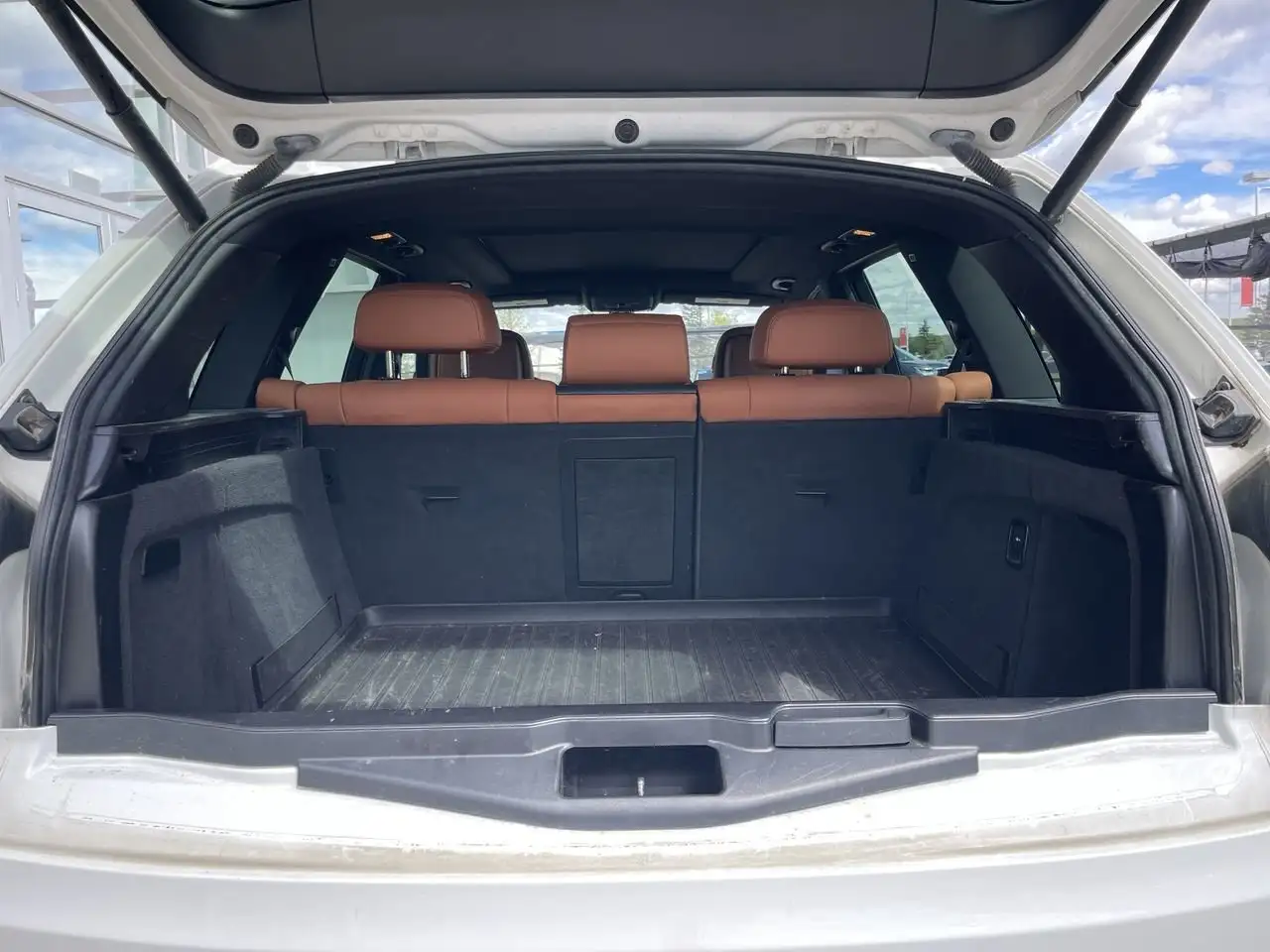 BMW X5 M снимка BMW X5 M