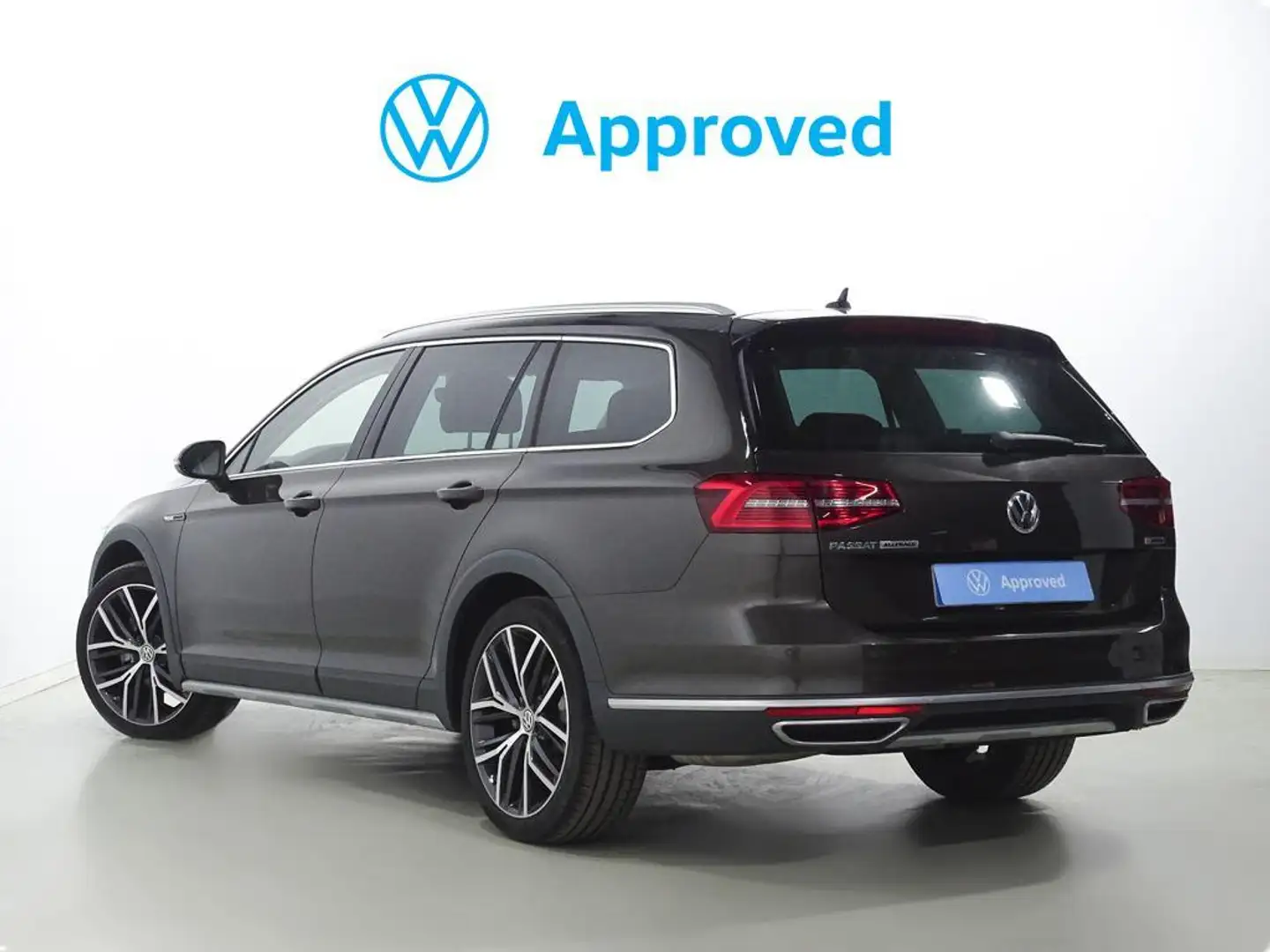 Volkswagen Passat Variant 2.0TDI Sport DSG 140kW Bruin - 2