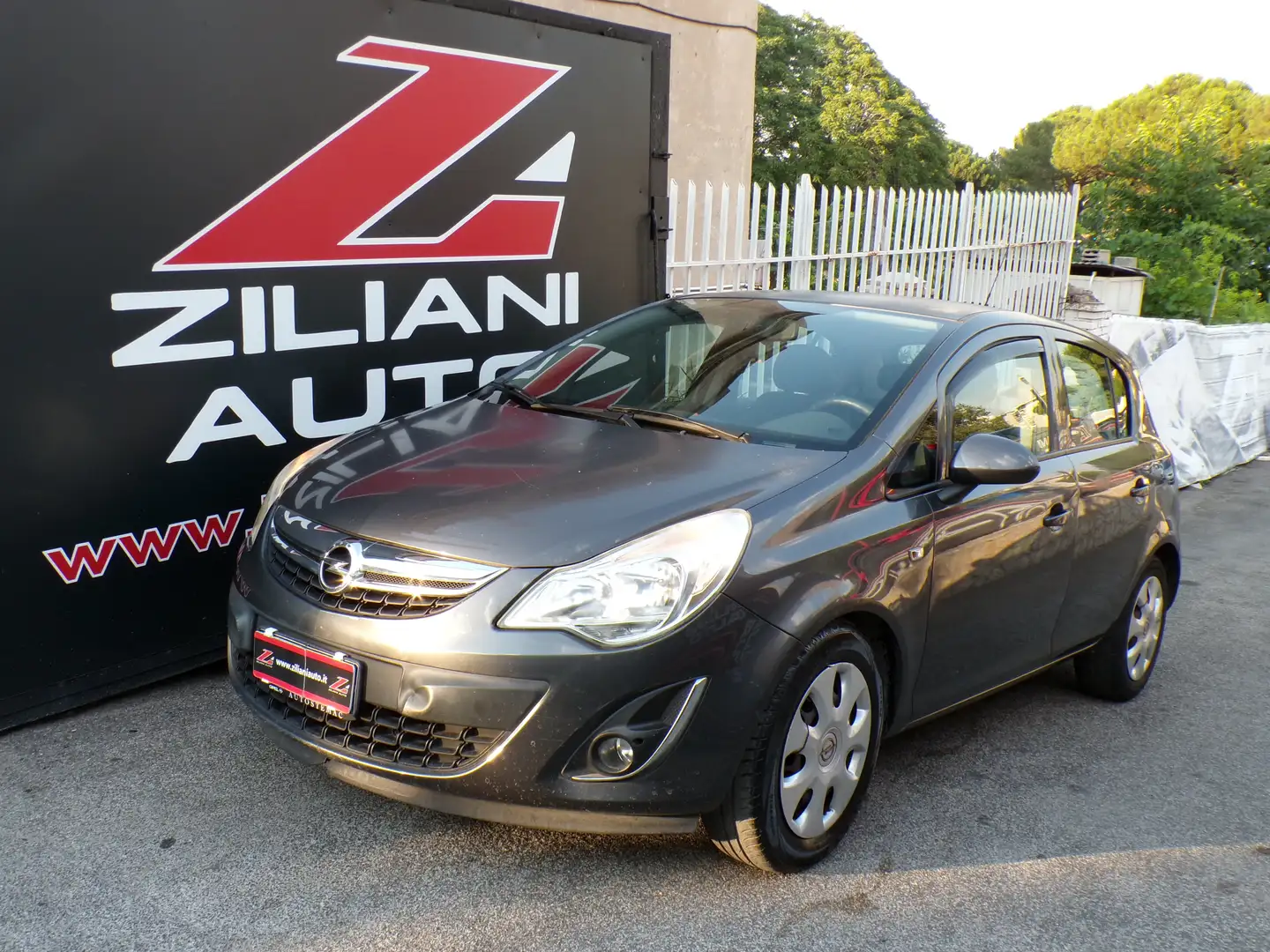 Opel Corsa 5p 1.2 ..UNICO PROPRIETARIO..QUALSIASI PROVA.. Grigio - 1