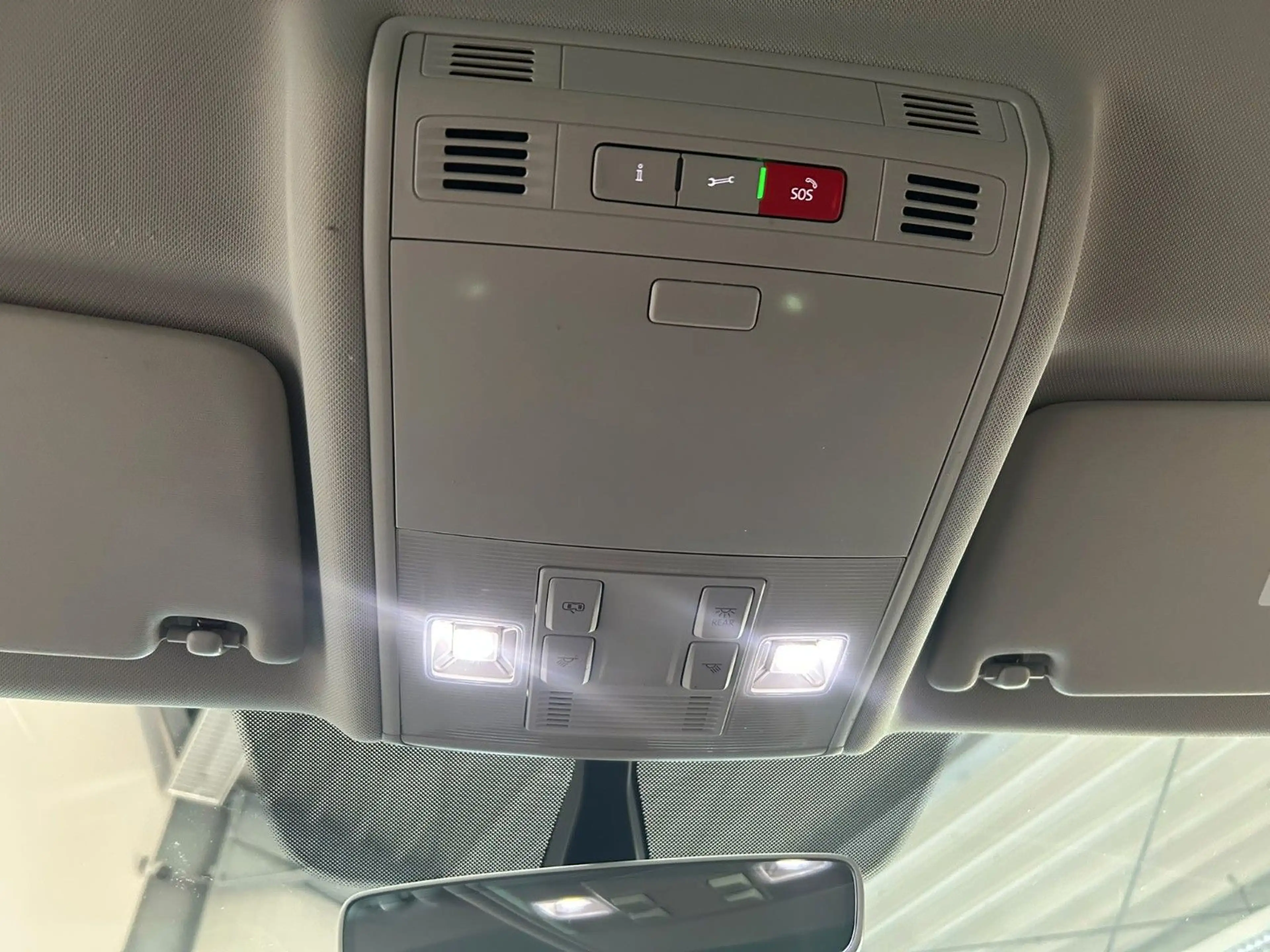 Volkswagen Golf VII Lim. Highline BMT DSG Navi Kamera — photo 8