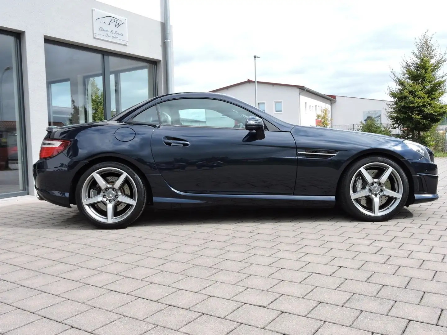 Mercedes-Benz SLK 55 AMG Panorama, HK, Navi Blau - 2
