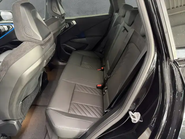BMW X3 view 13