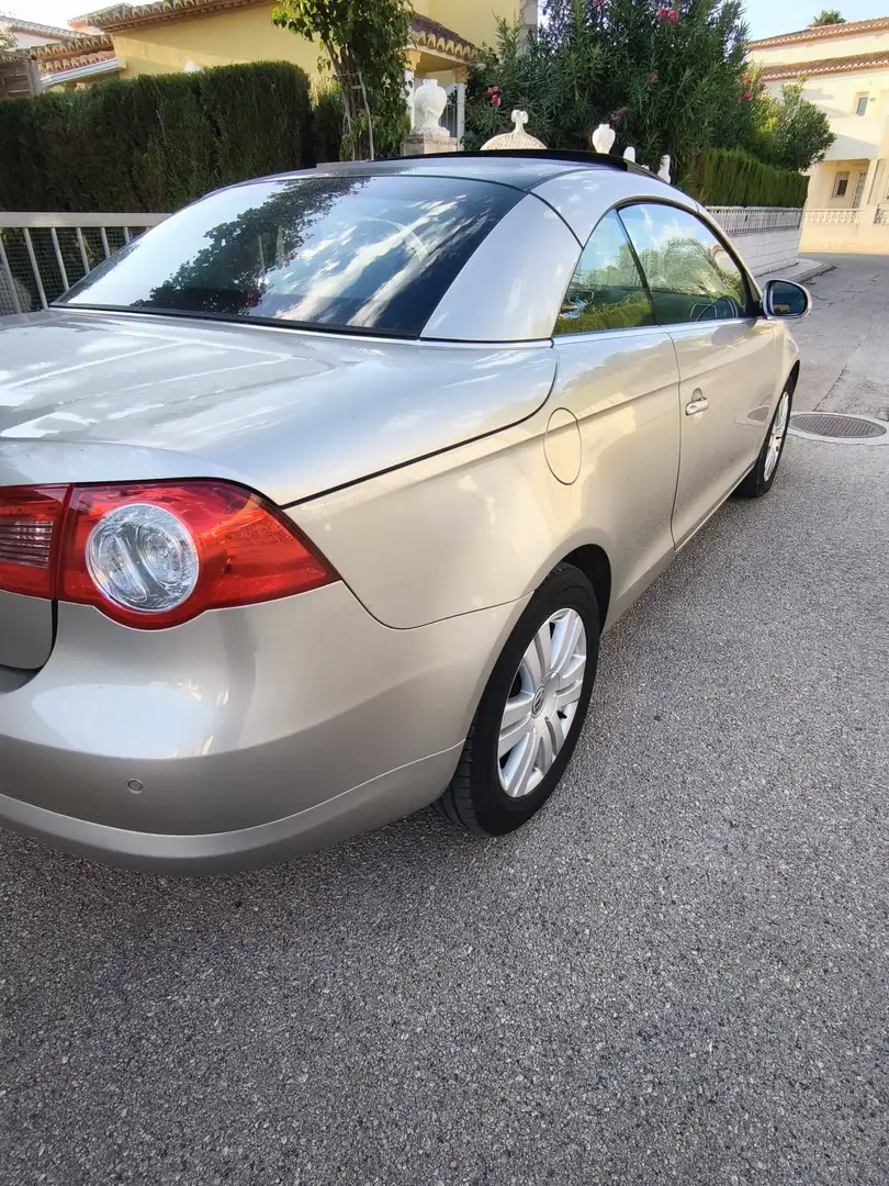 Volkswagen Eos Eos 2.0TDI DSG Bronce - 2