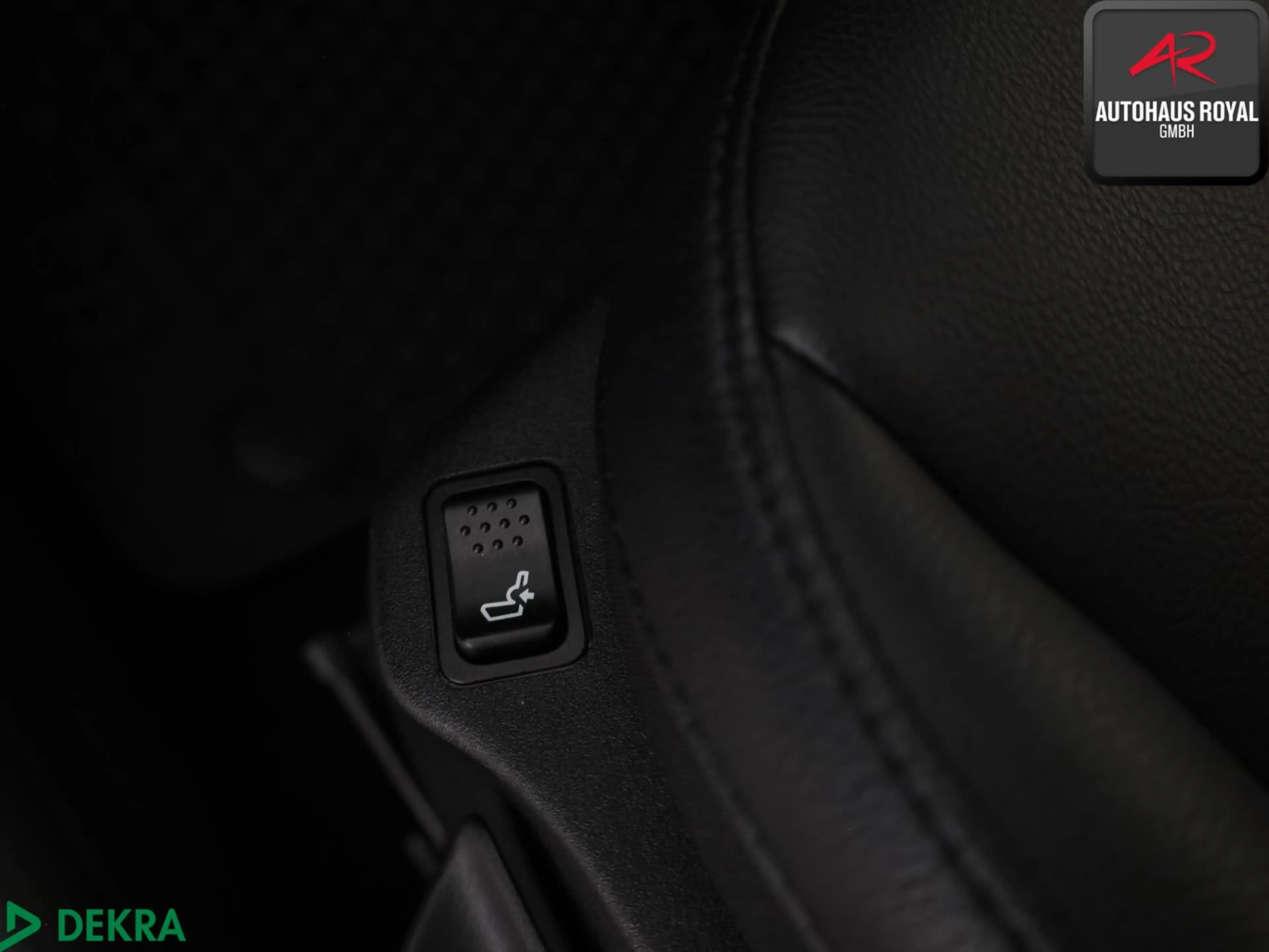 Jeep Compass 1.5 GSE e-Hybrid ALTITUDE 360°,ACC,1.HD — photo 14