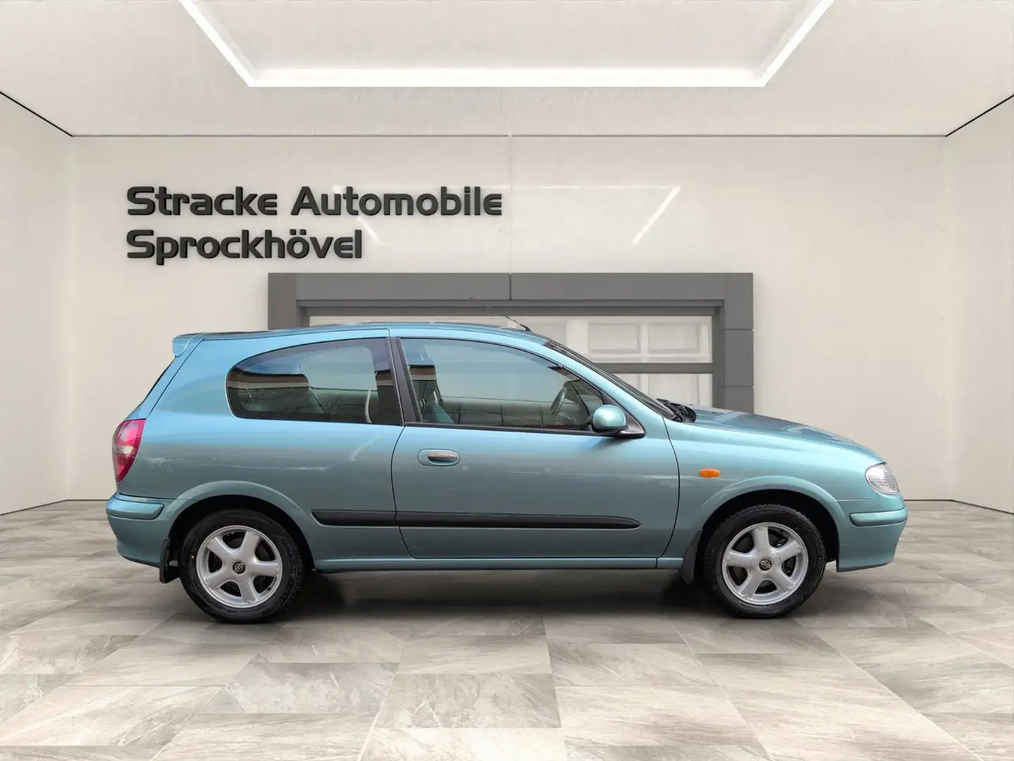 Nissan Almera 1.8i Comfort*Automatik*54.961Km*2 Hand Vert - 2