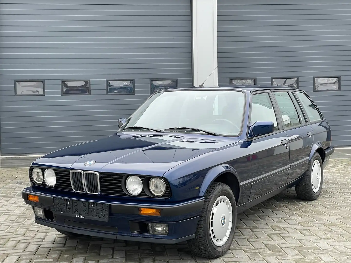 BMW 316 Edition 1993 Mauritiusblauw Modrá - 1