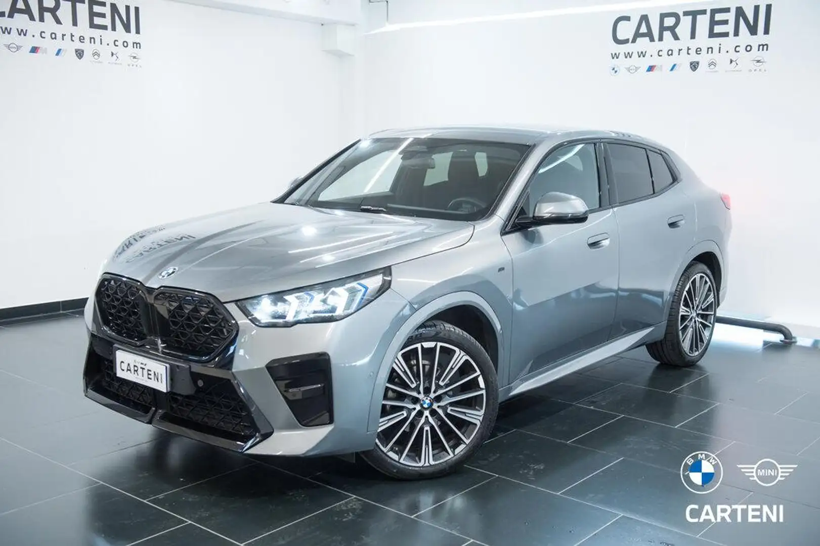 BMW X2 sdrive 18d MSport auto Grigio - 1