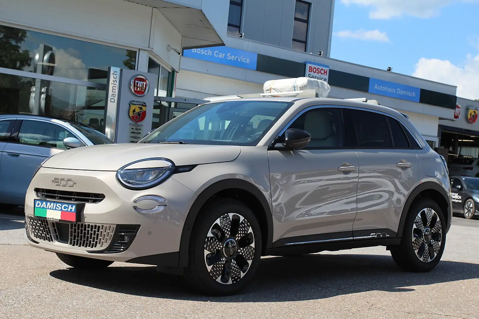 Fiat 600 Hybrid mHEV 110 6-Gang eDCT La Prima Beige - 1