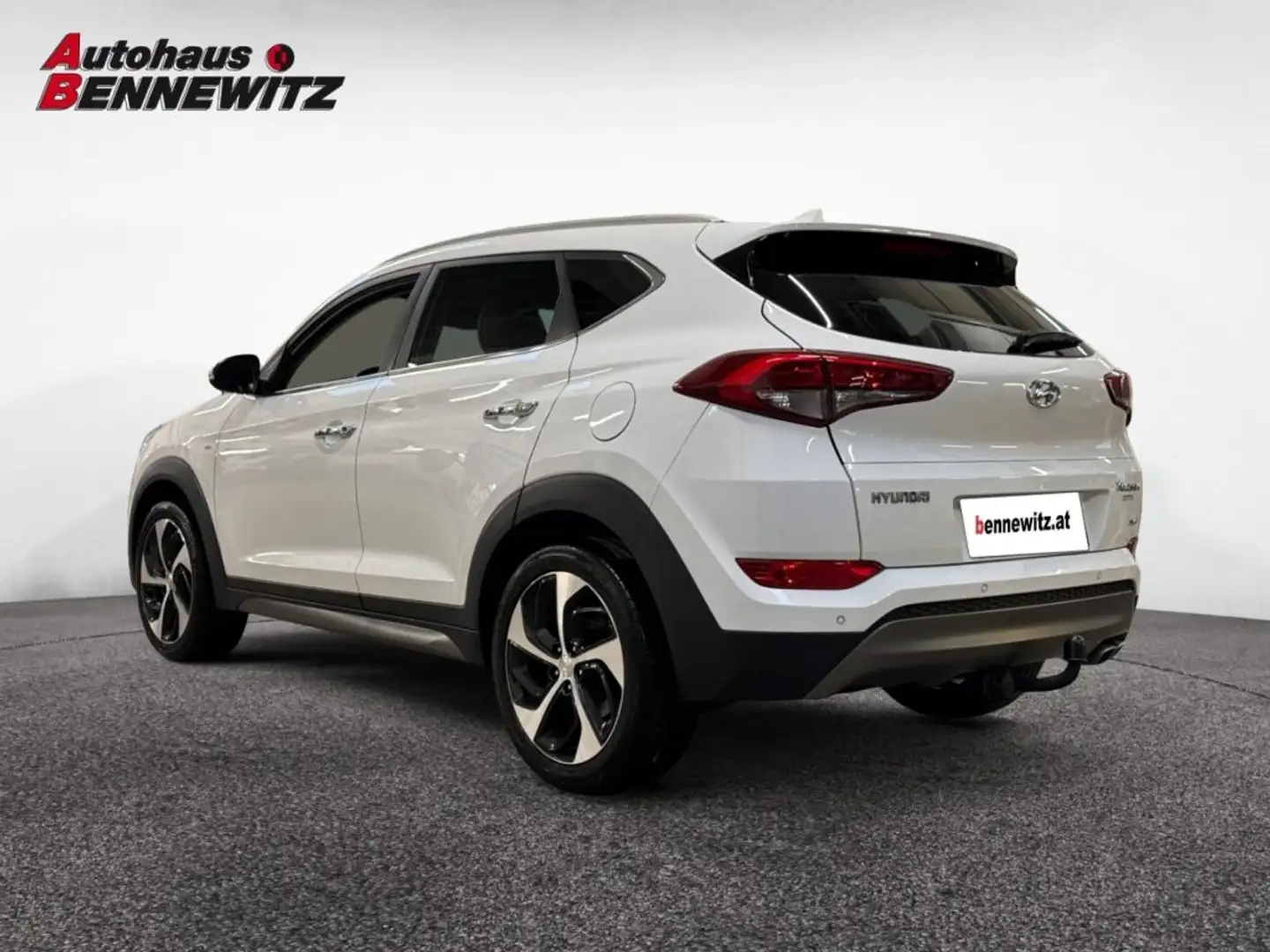 Hyundai TUCSON Tucson 2,0 CRDI 4WD Style Weiß - 2