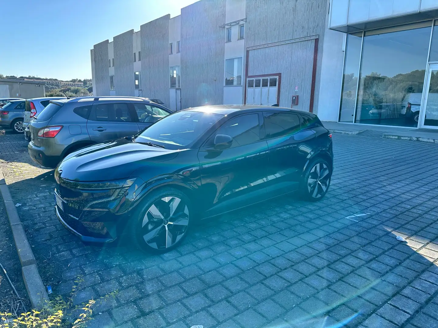 Renault Megane E-Tech techno EV60 220cv optimum charge - 1