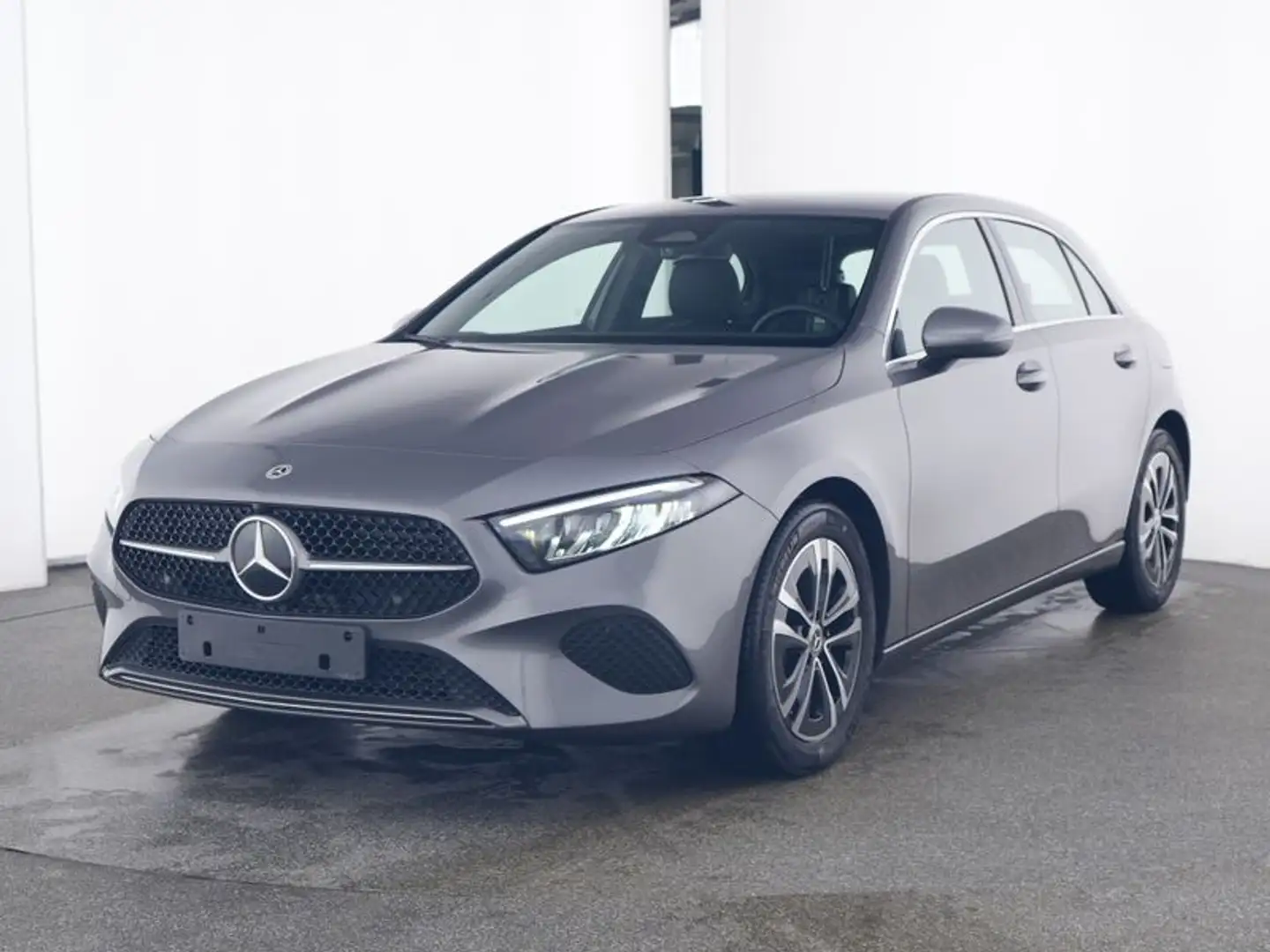 Mercedes-Benz A 180 d Kompaktlimousine Progressive Advanced Grau - 1