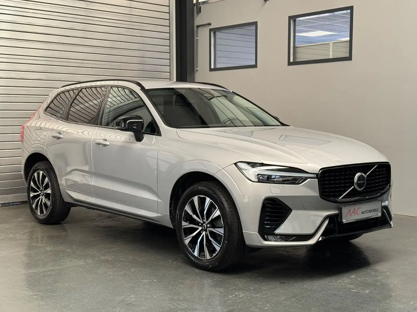Volvo XC60 Plus Dark/ AHK/ Keyless/Standh. Argent - 1