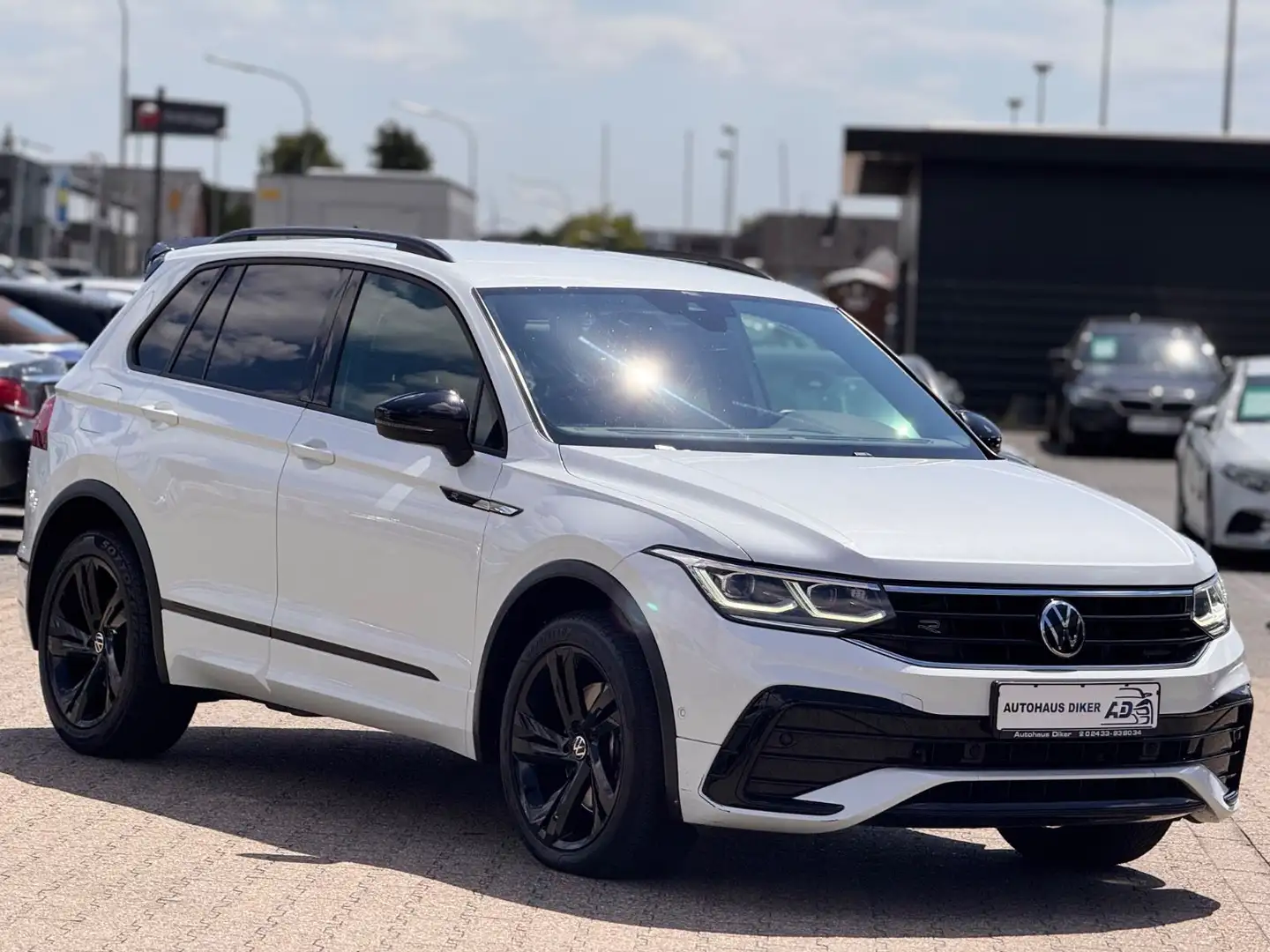 Volkswagen Tiguan 2.0 TSI 4Motion R Line Weiß - 2