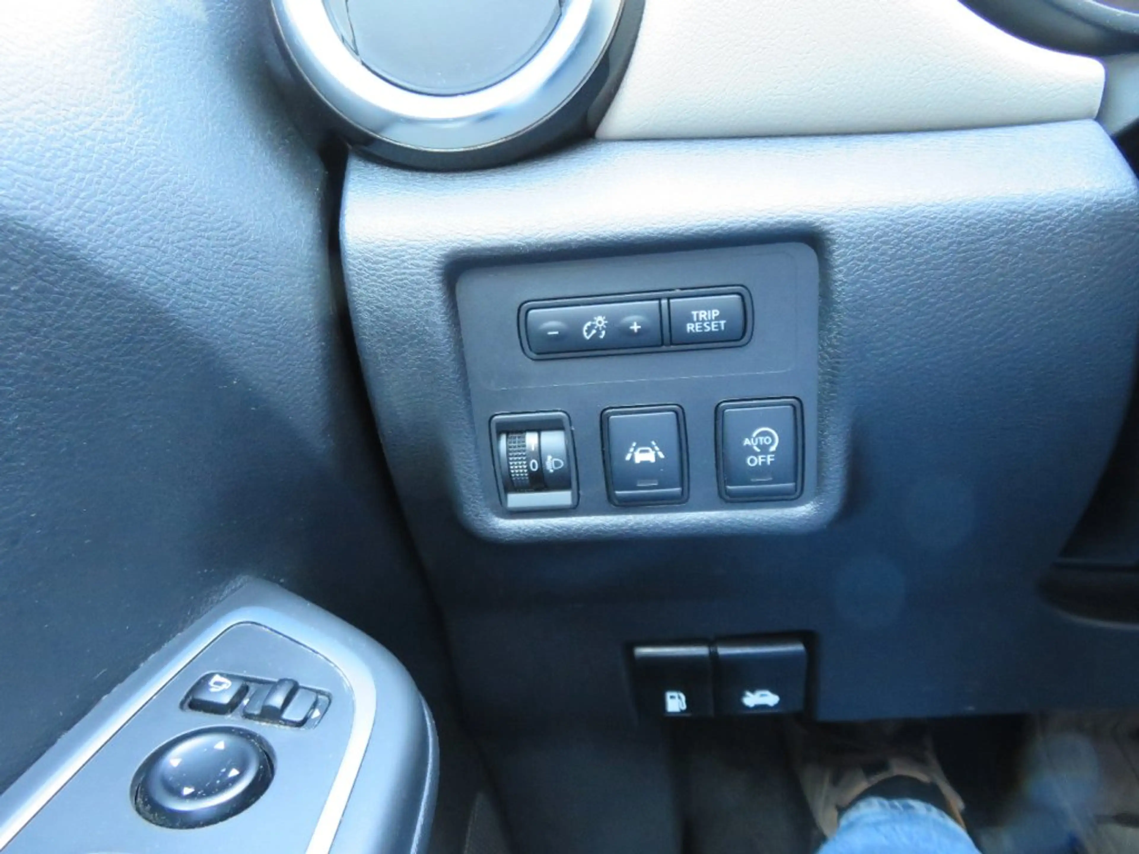 Nissan Micra IG-T N-Way — photo 9