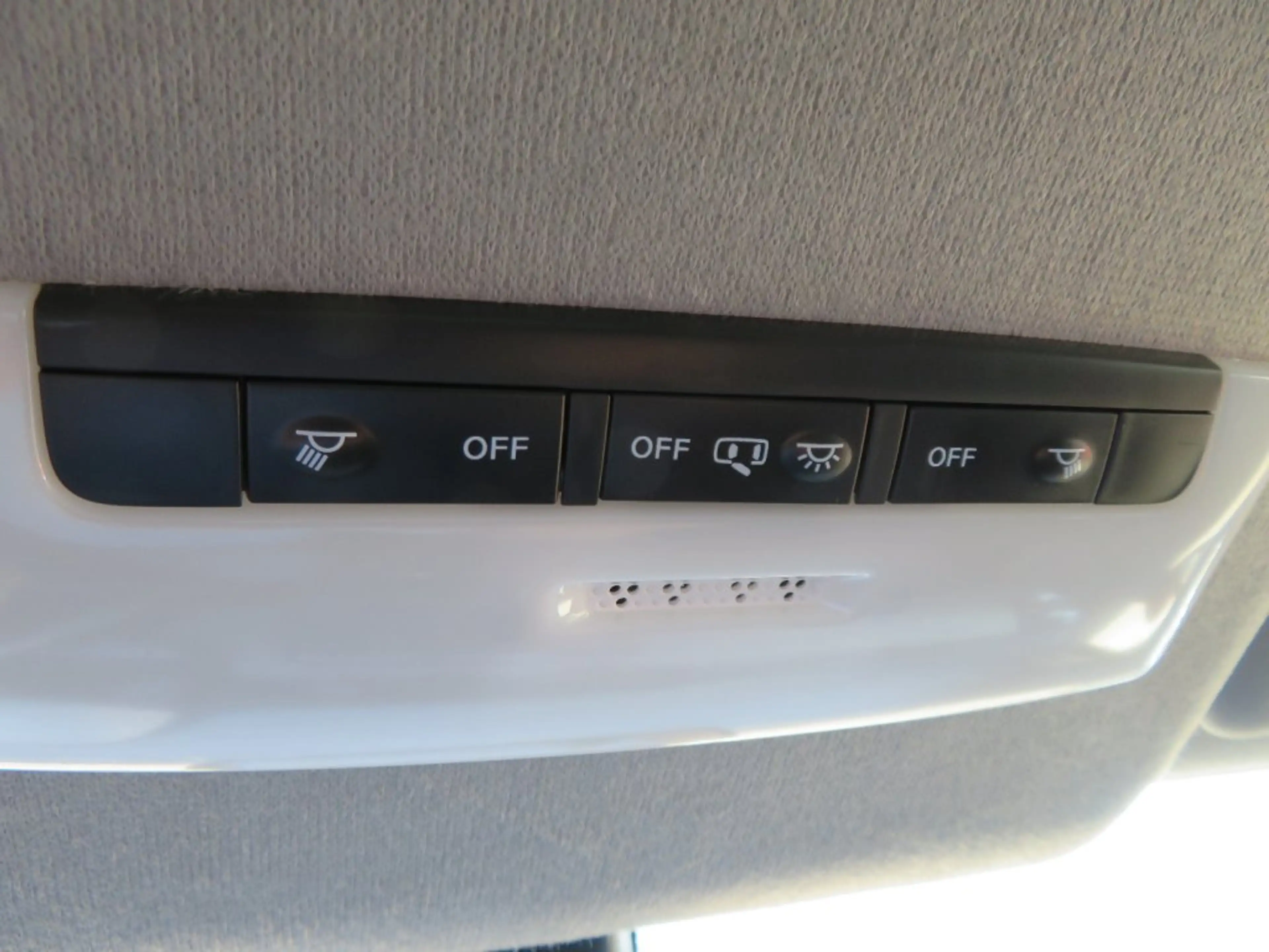 Nissan Micra IG-T N-Way — photo 12
