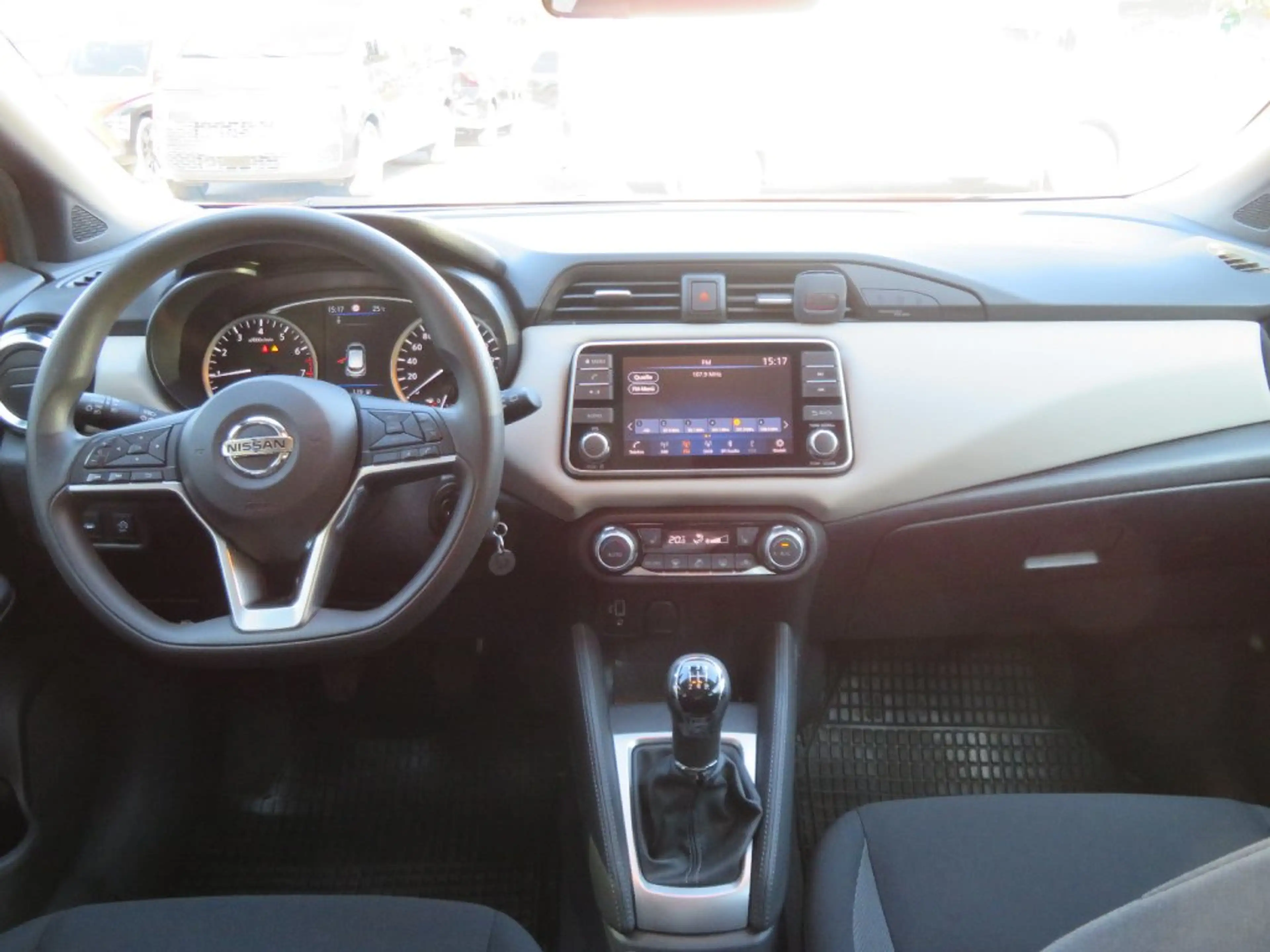 Nissan Micra IG-T N-Way — photo 4