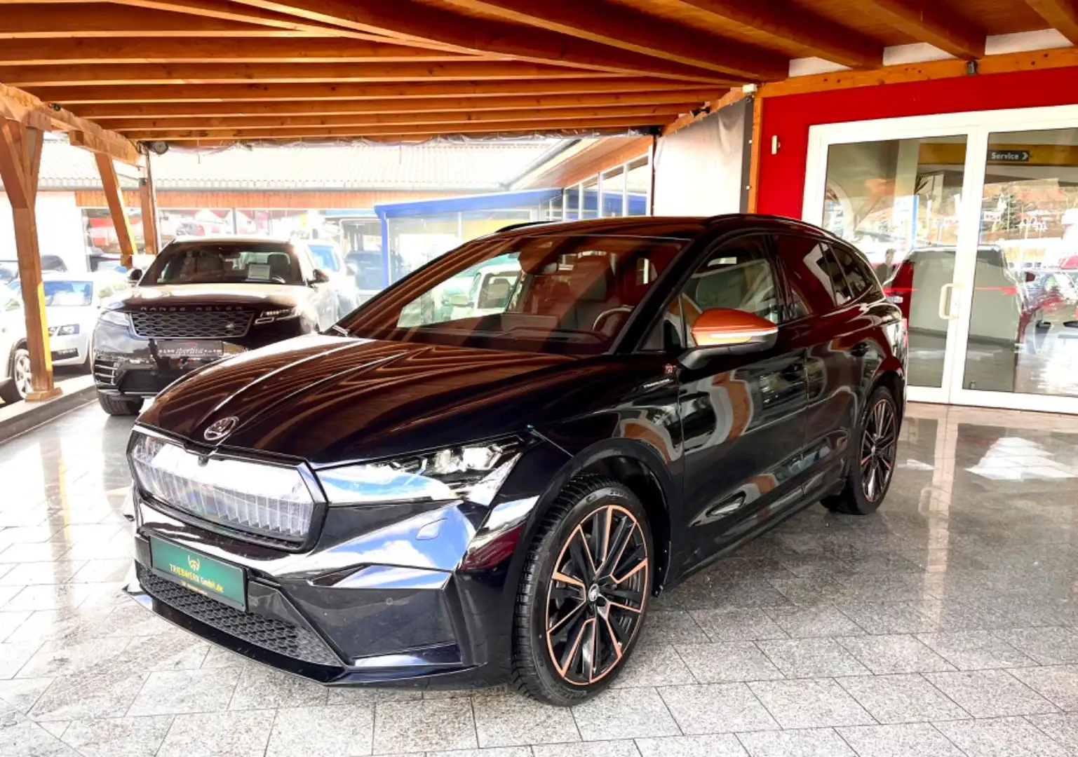 Skoda Enyaq 80 x Founders Edition Suite Vollausstattun Schwarz - 1