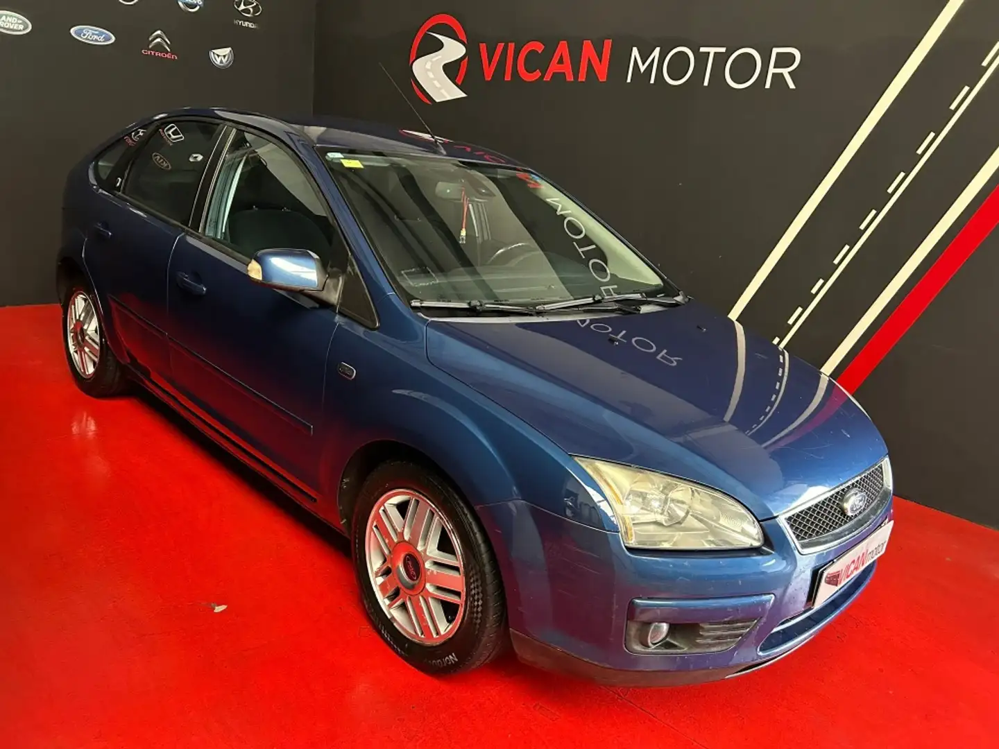 Ford Focus 1.8TDCI Ghia Azul - 1