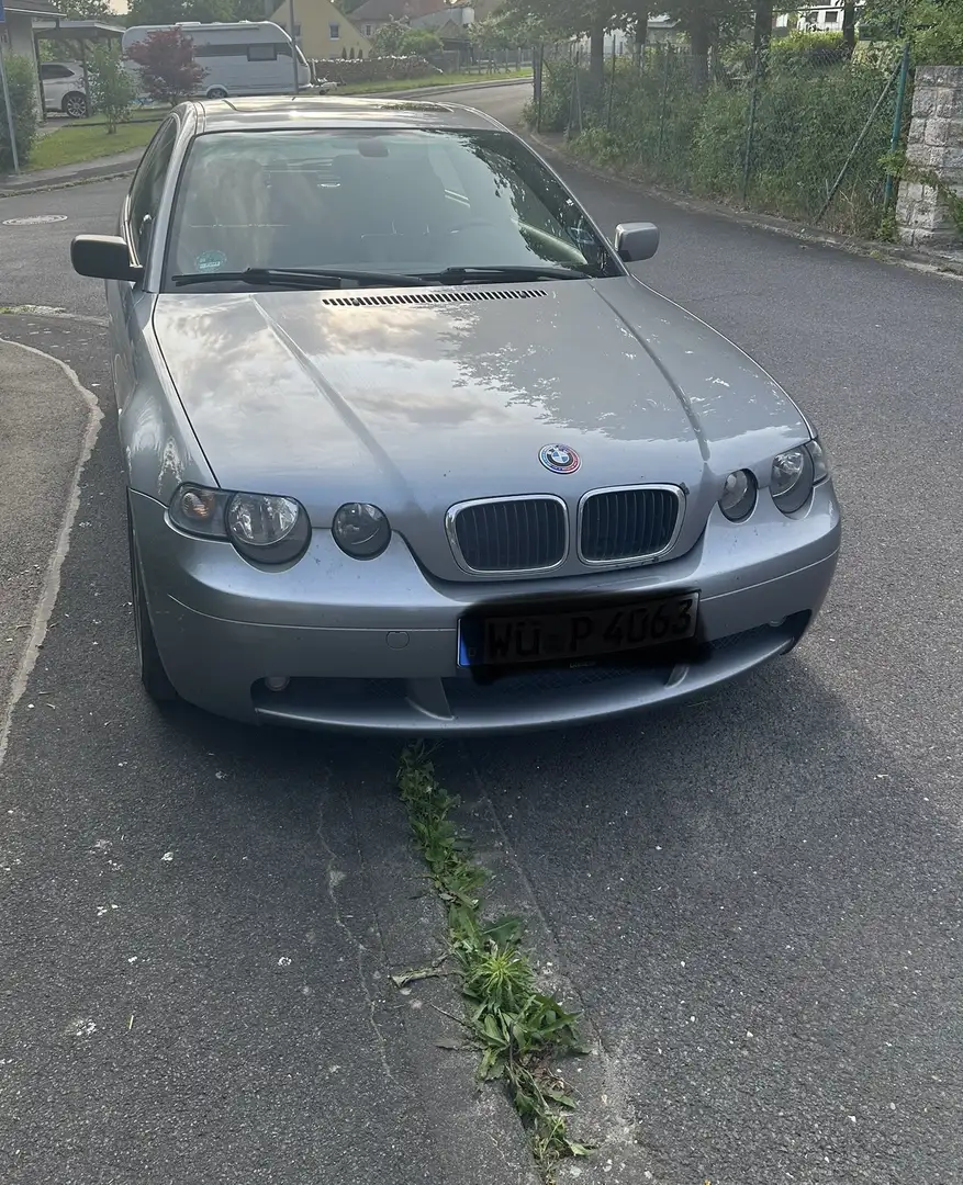 BMW 320 320td Compact mit M-Paket Gris - 2
