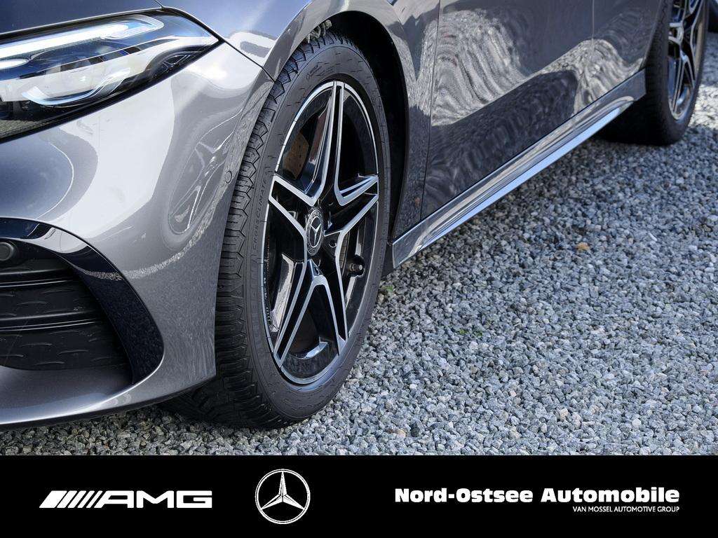 Mercedes-Benz A 220