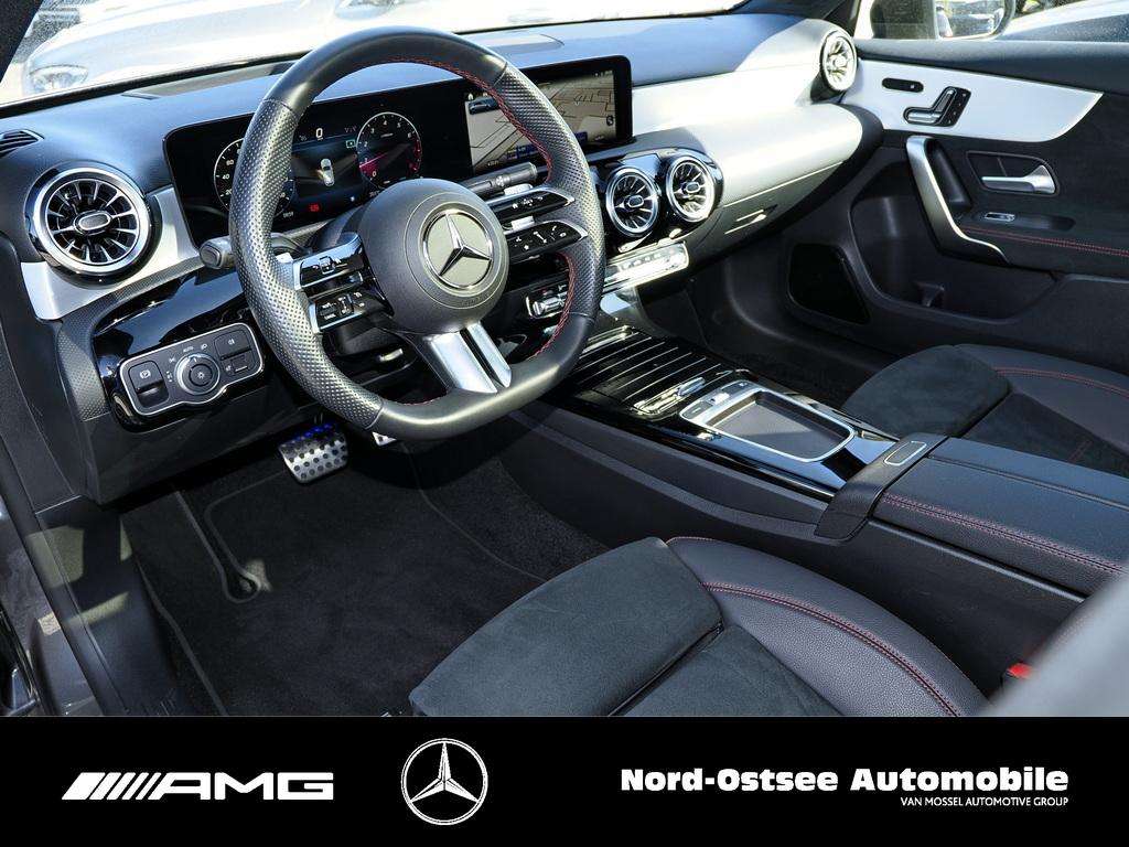 Mercedes-Benz A 220
