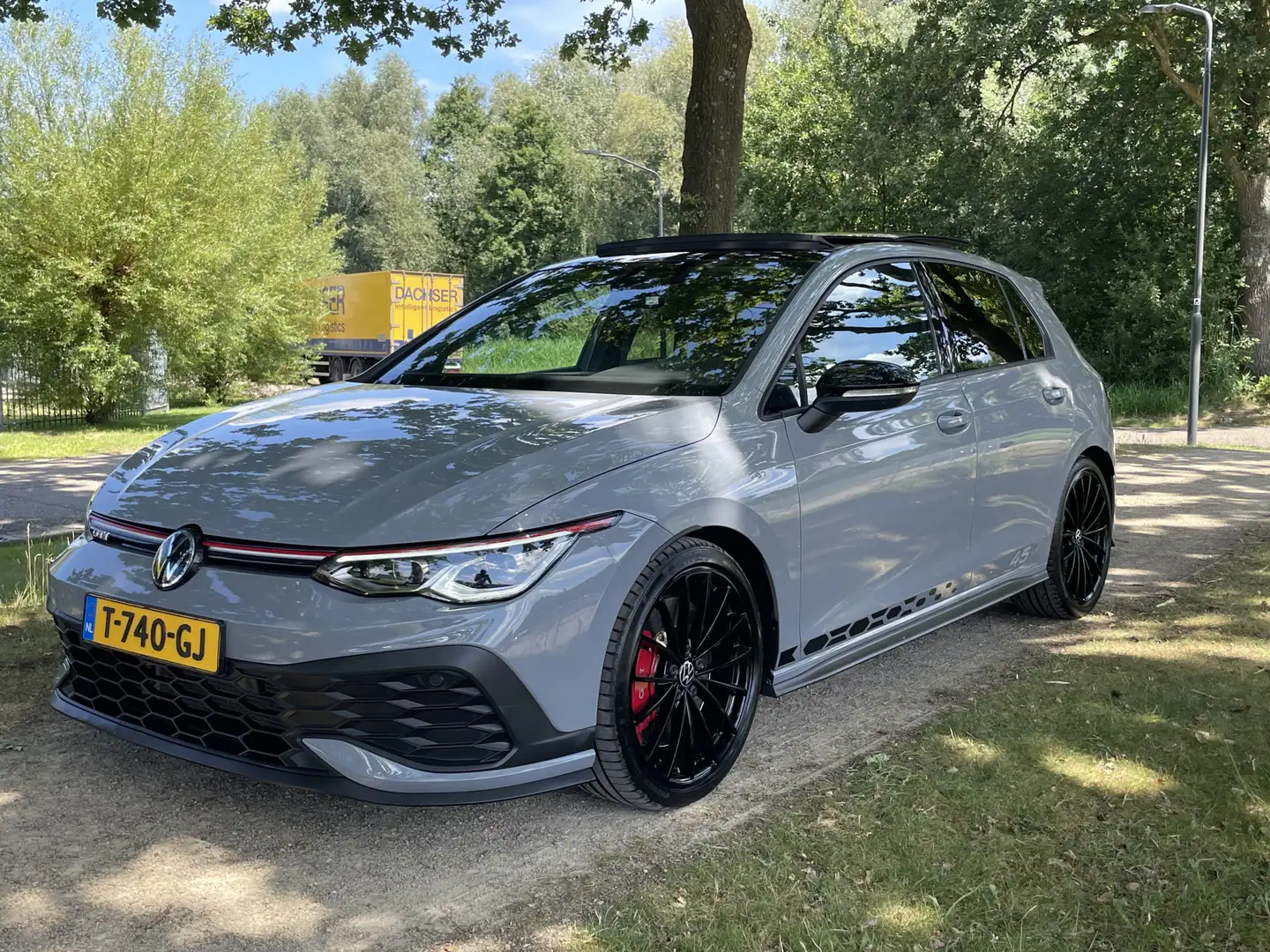 Volkswagen Golf GTI 2.0 TSI ClubSport 45 Jahre | 301 pk | Achteruitrij Gris - 2