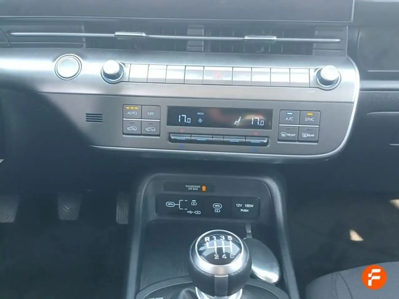 Hyundai KONA 1.0 TGDI Tecno 4x2 — Galerie du véhicule 11