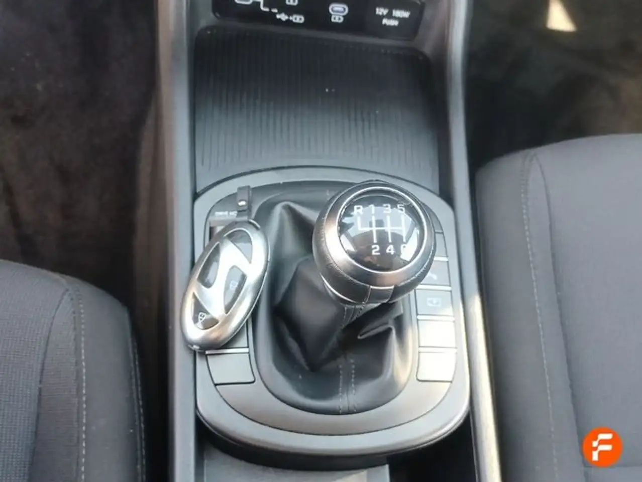 Hyundai KONA 1.0 TGDI Tecno 4x2 — Galerie du véhicule 21