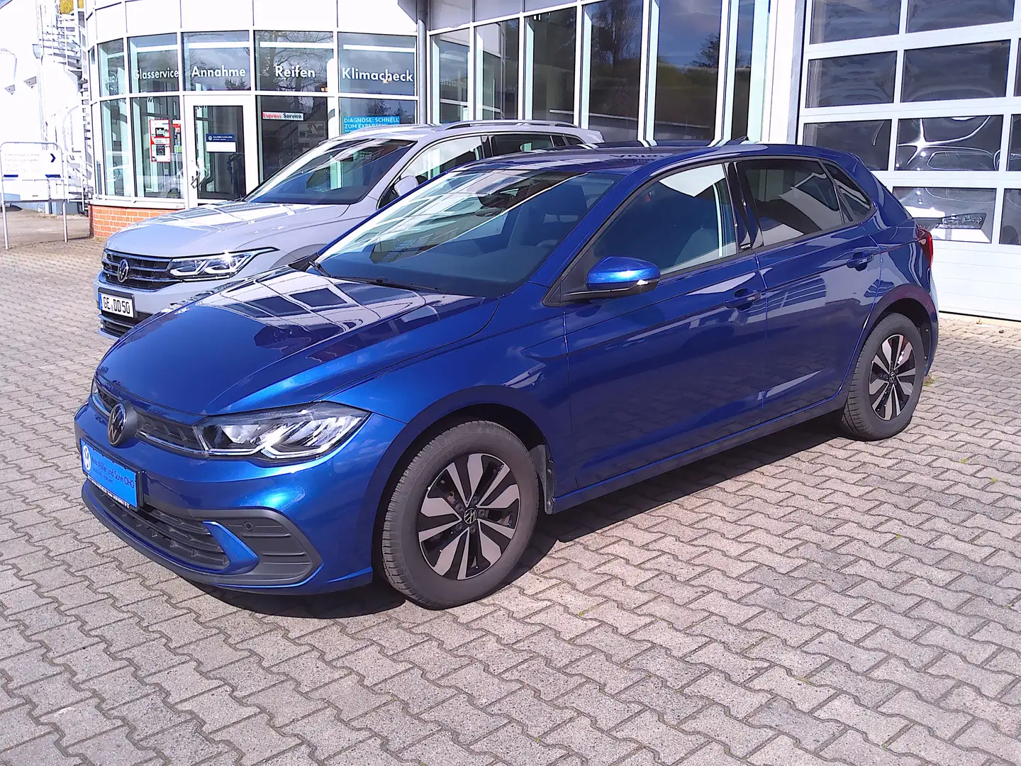Volkswagen Polo Move, Alu, Navi, LED, Parkpilot, DAB, Sitzheizung Blau - 2