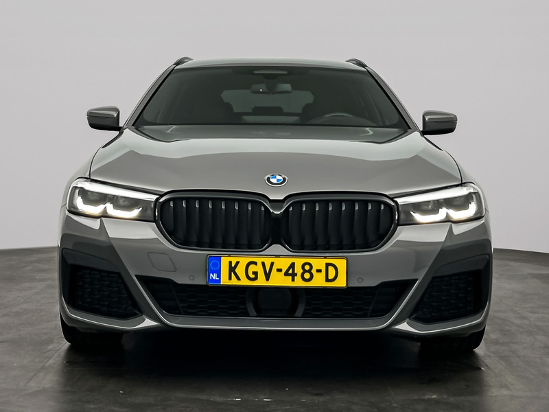 BMW 530 5-serie Touring 530e High Executive M-Sport — photo 4