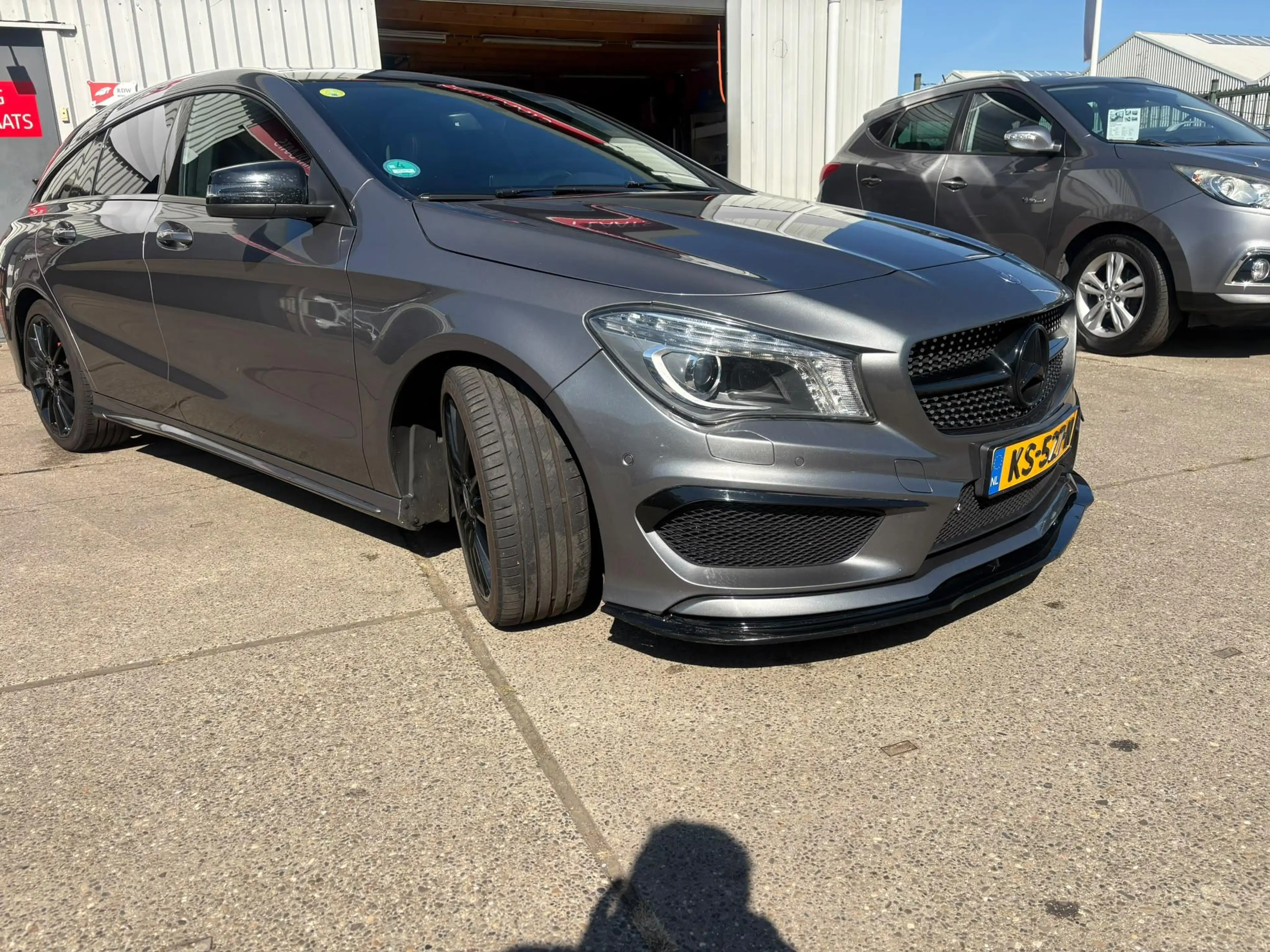 Mercedes-Benz CLA 220 Shooting Brake CDI OrangeArt Edition Clima, cruise — photo 3